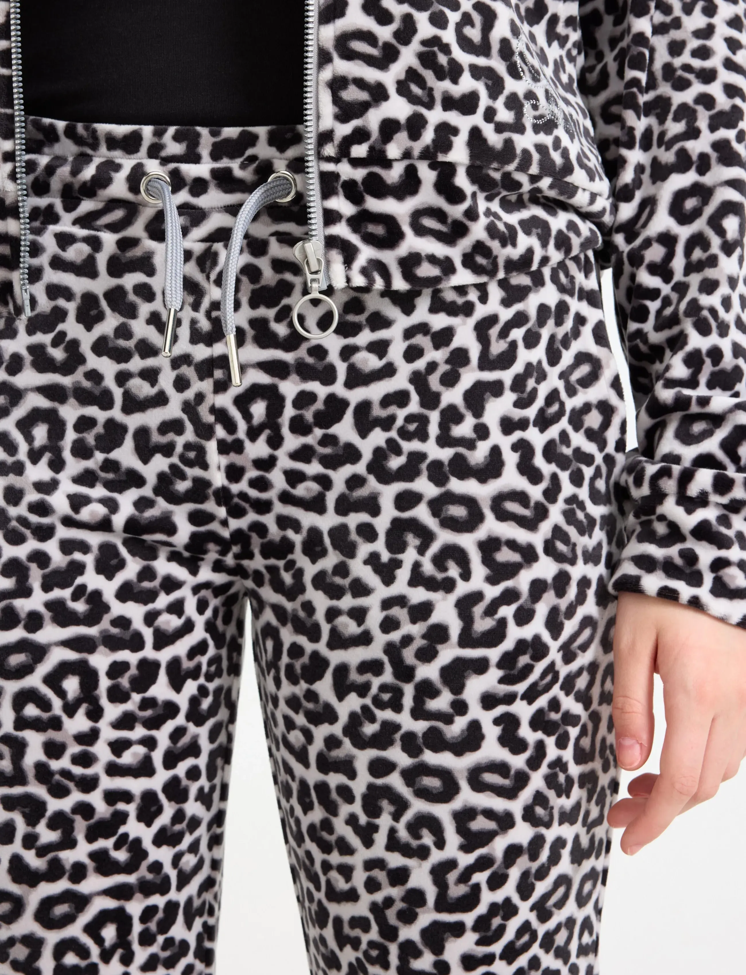 Lindex - Utsvängda byxor i velour - die niedrigsten preise - grey - 4