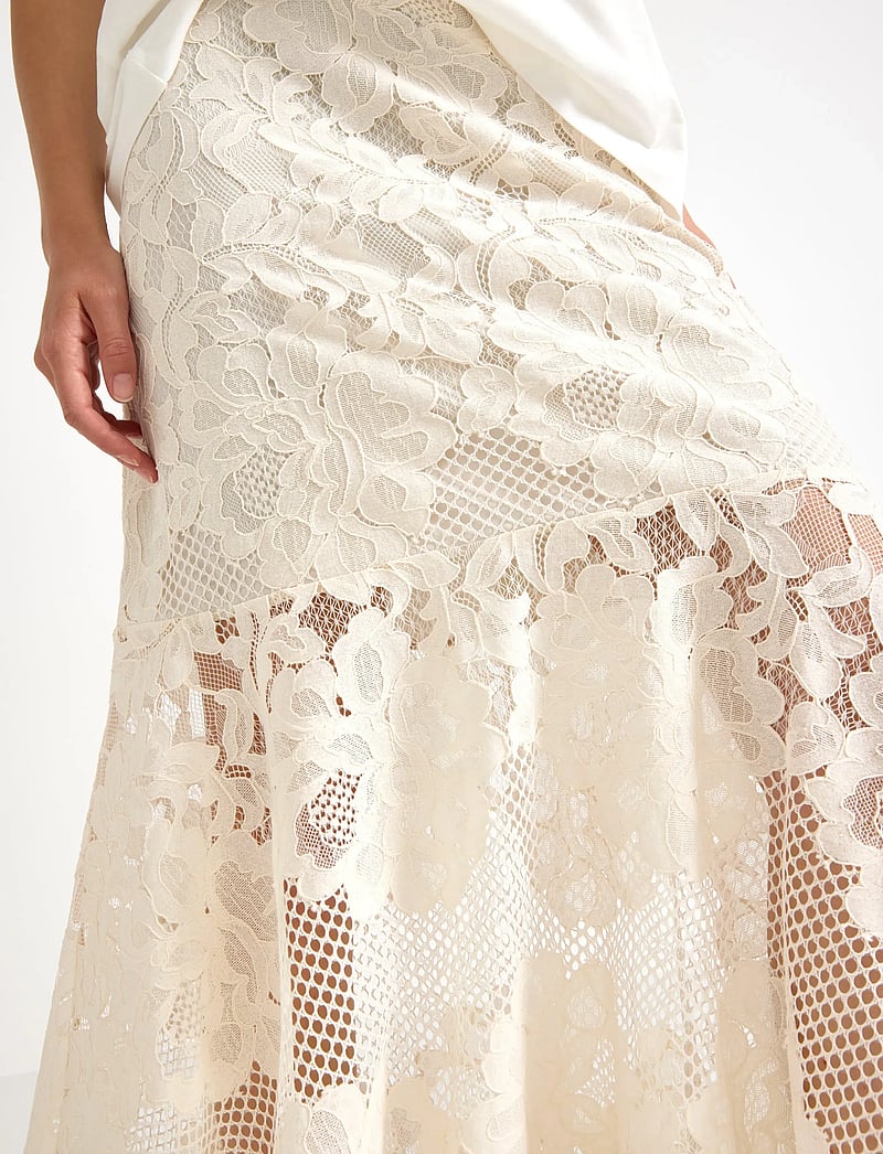 Lindex - Maxi skjørt i blonde - maksiseelikud - light beige - 4