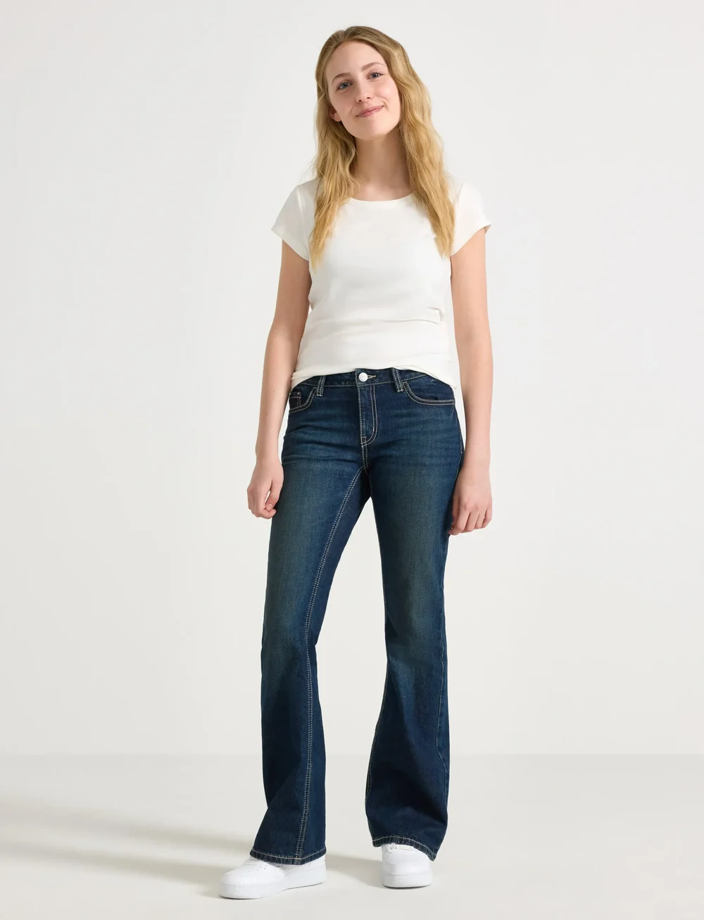 Lindex - Trousers denim Freja embroider - bootcut jeans - dark denim - 0