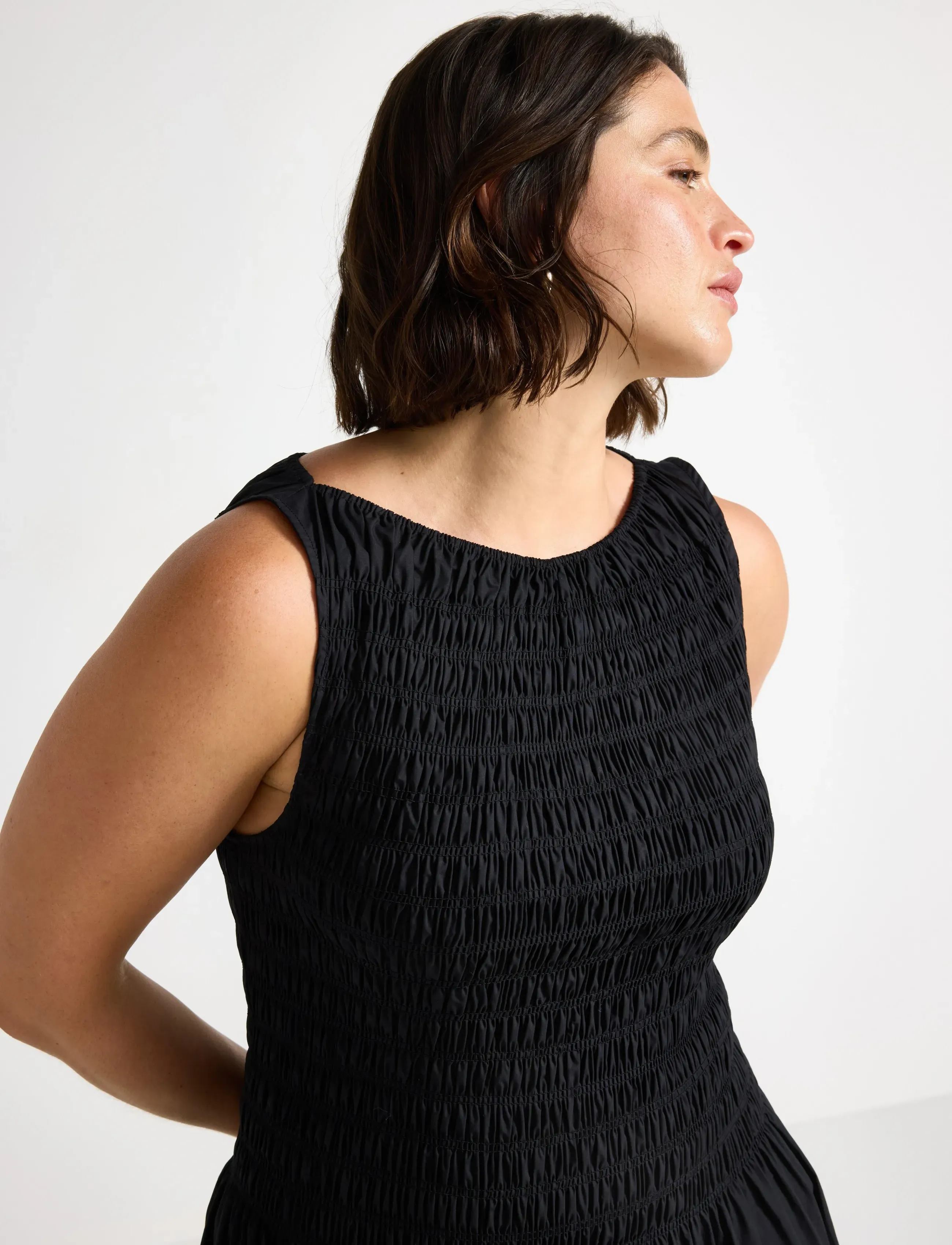 Lindex - Sleeveless midi dress with smock - midikleidid - black - 4