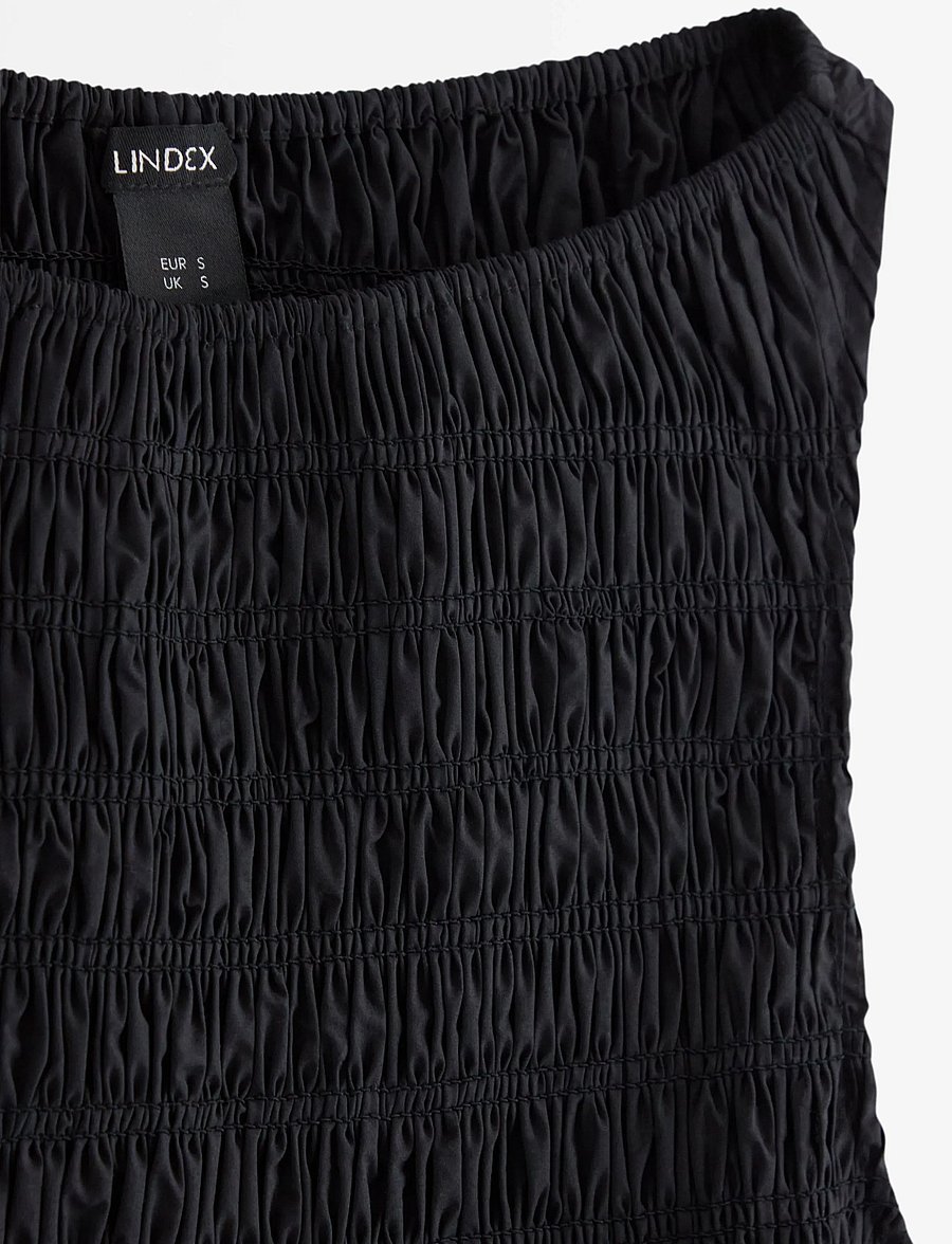 Lindex - Sleeveless midi dress with smock - midiklänningar - black - 5