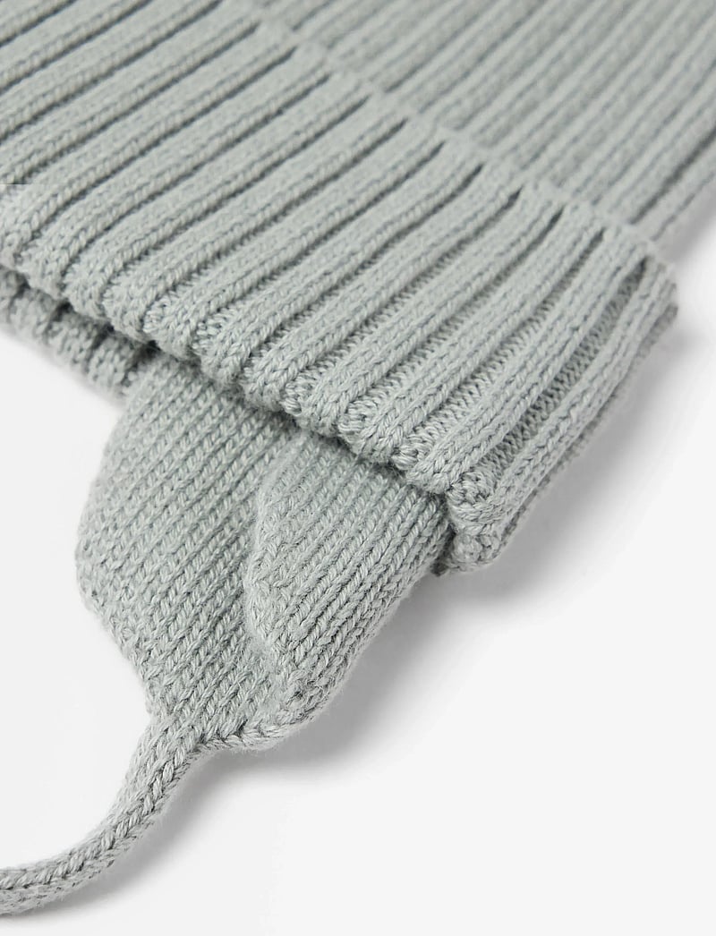 Lindex - Cap knitted w pom pom - beanies - light dusty green - 2