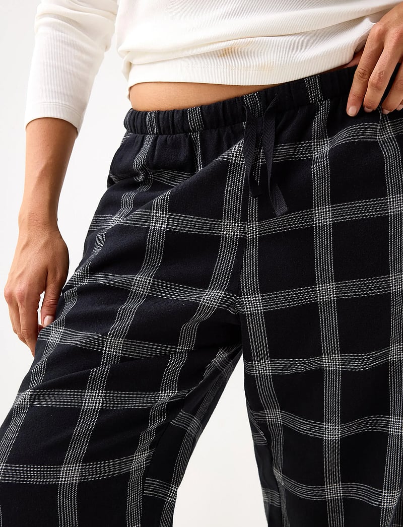 Lindex - Pyjamasbyxor i flanell - pyjamahose - black - 4