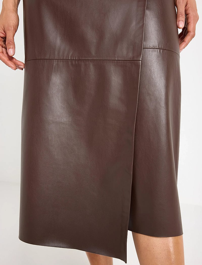 Lindex - Skirt Francy - slå-om-nederdele - dark brown - 4