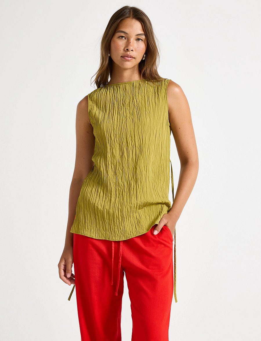 Lindex - Blouse Verona crinkle - sleeveless blouses - dusty green - 0