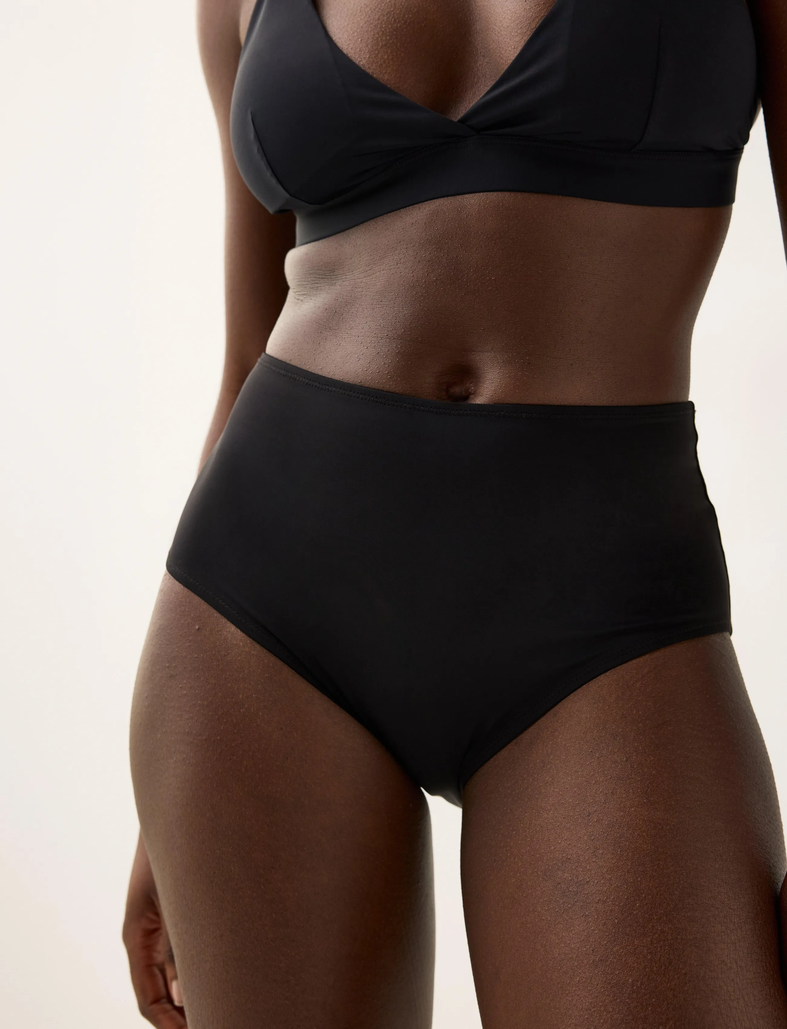 Lindex - Bikini bottom with high waist - high waist bikini bottoms - black - 4