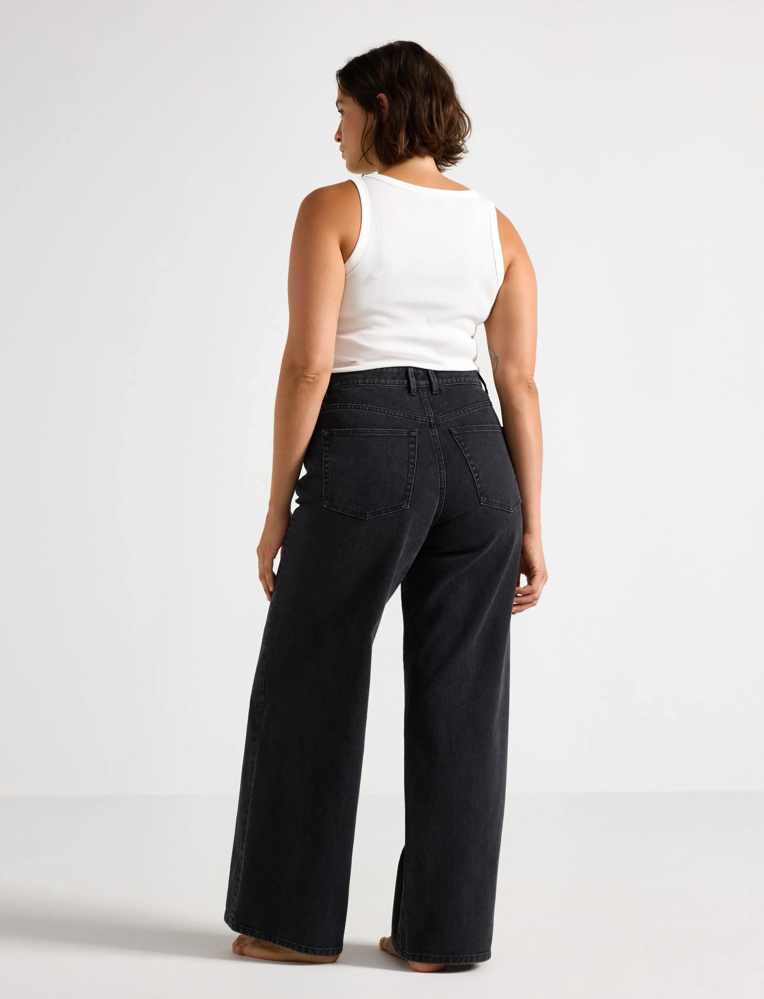 Lindex - WIDE Jackie jeans with extra wide leg - vida jeans - black denim - 3