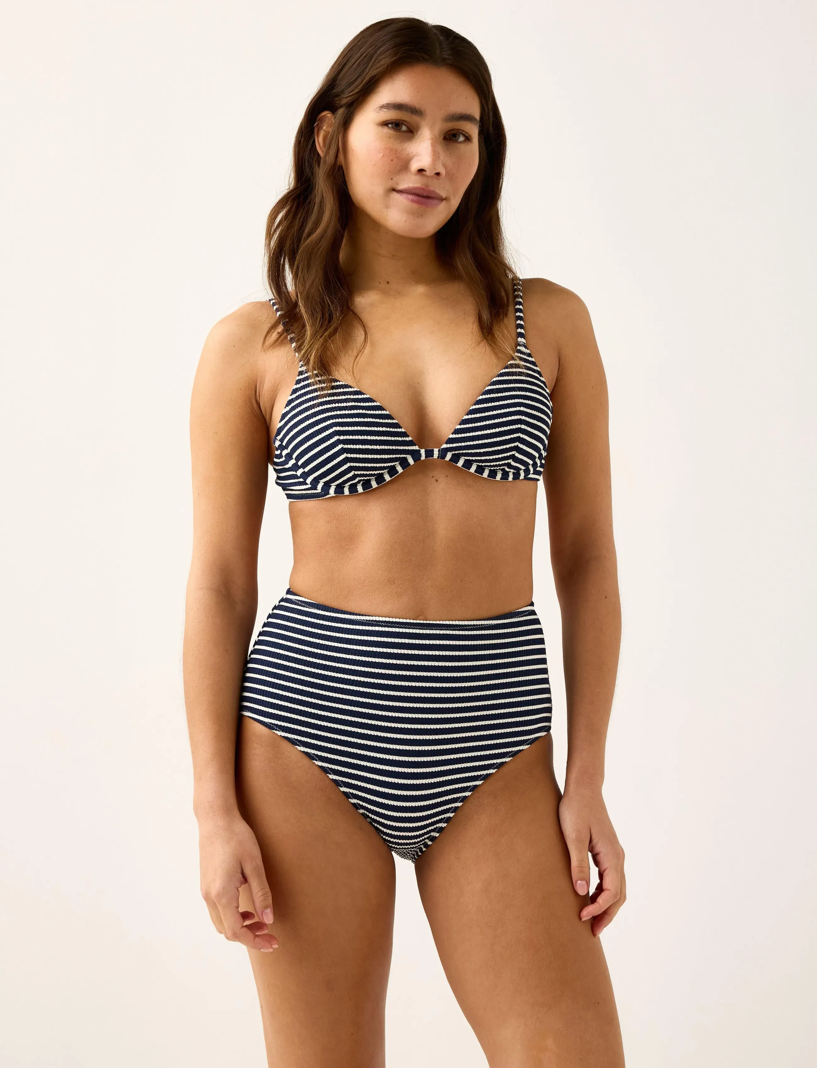 Lindex Crinkled Bikini Bottom With High Waist, Kvinder, Krøllet Højtaljet Bikinitrusse, Navy, Str: S