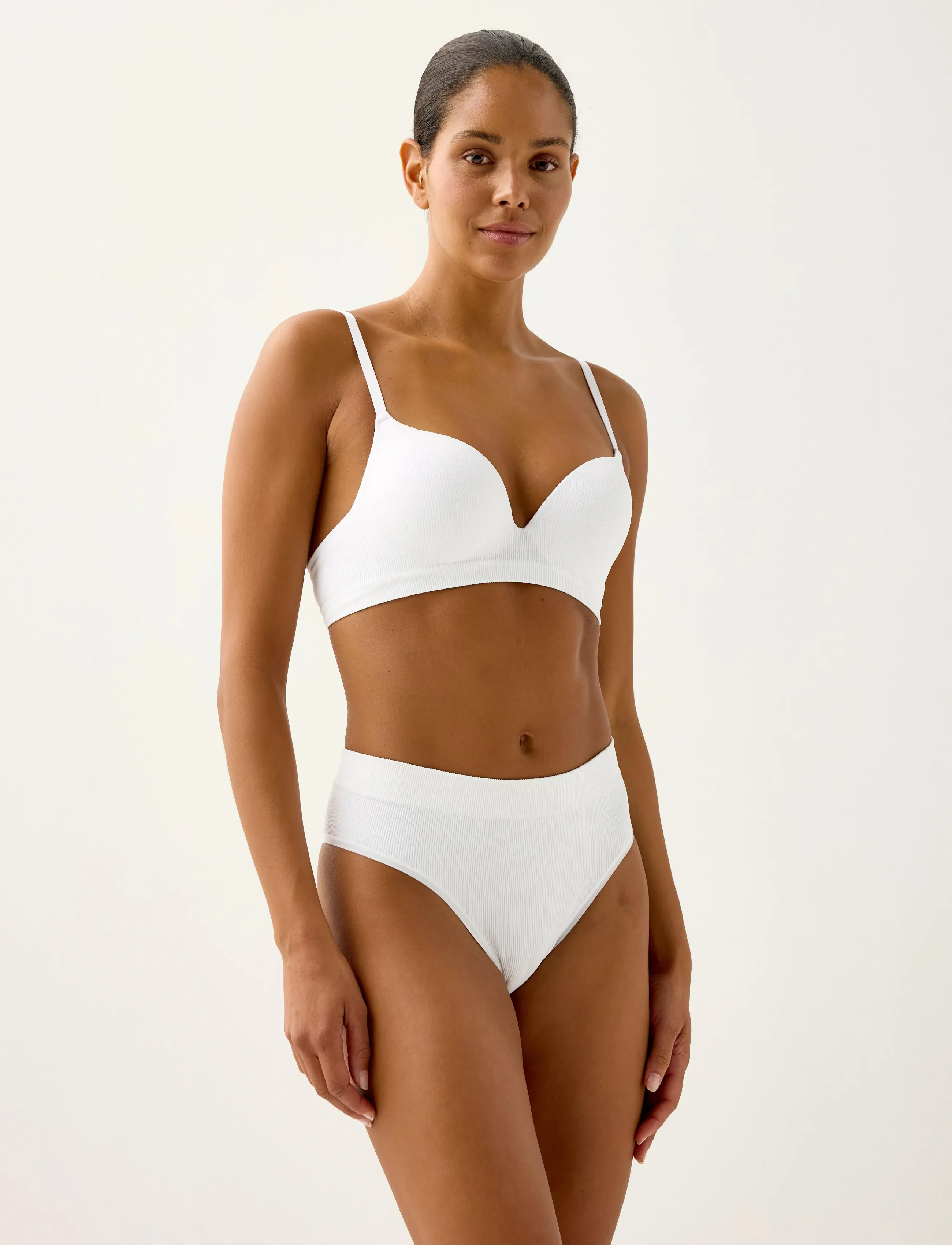 Lindex Bra Malva Seamless Rib, Kvinder, Sømløs Rib BH, Hvid, Str: 75 C