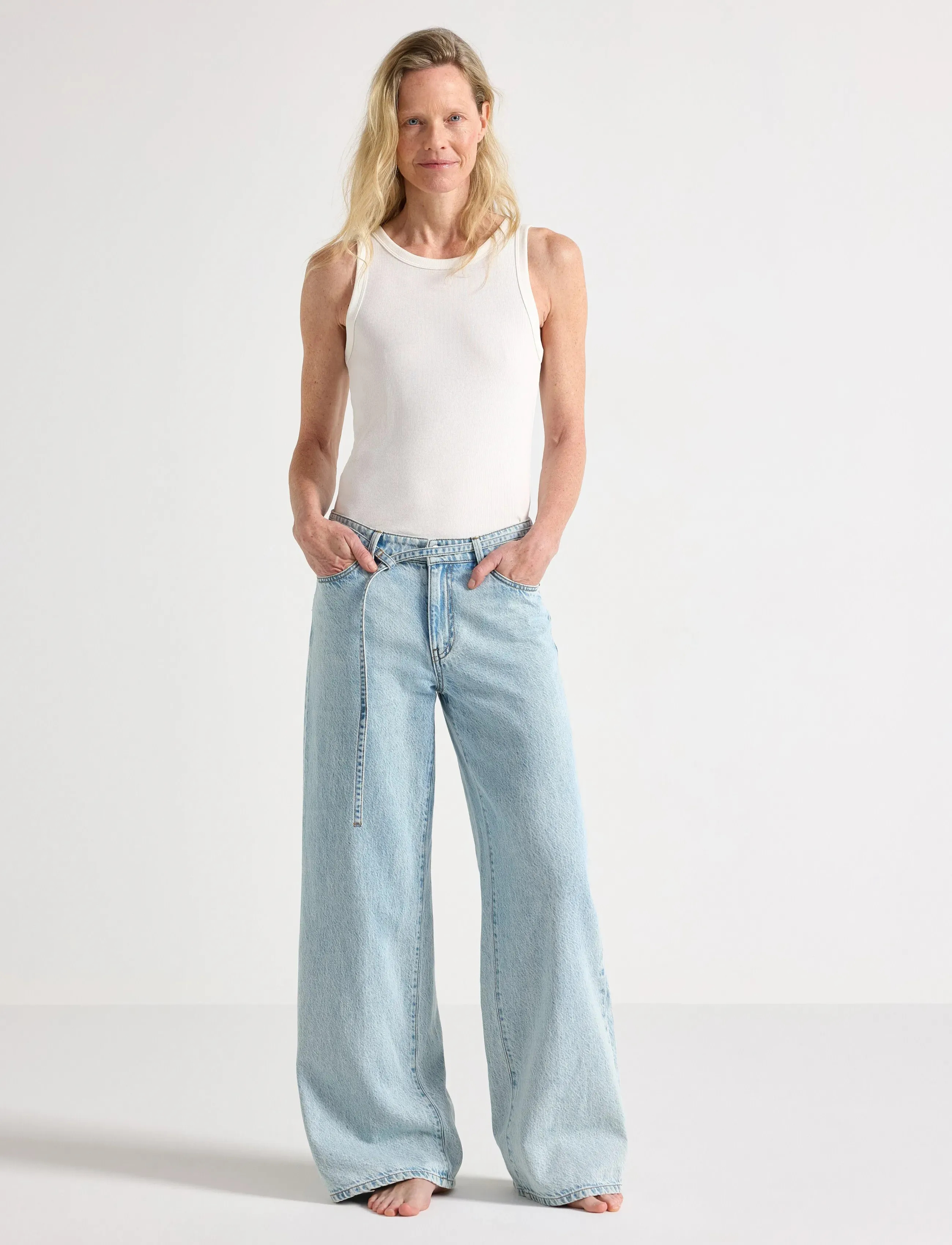 Lindex WIDE Peggy jeans with mid waist - Transitional Layering - LIGHT DENIM / blue