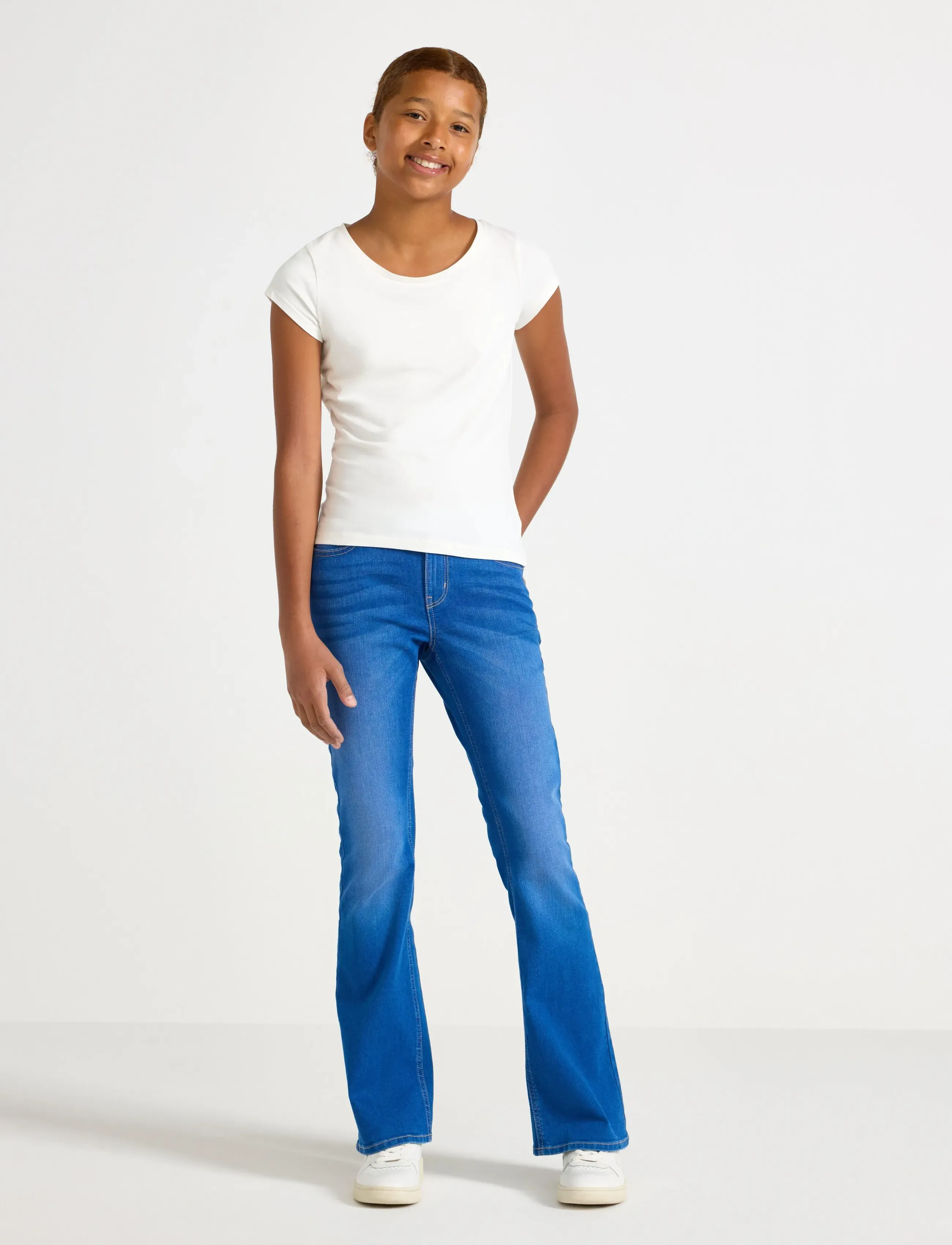 Lindex FREJA Flared leg jeans - Jeans - BRIGHT BLUE / blue