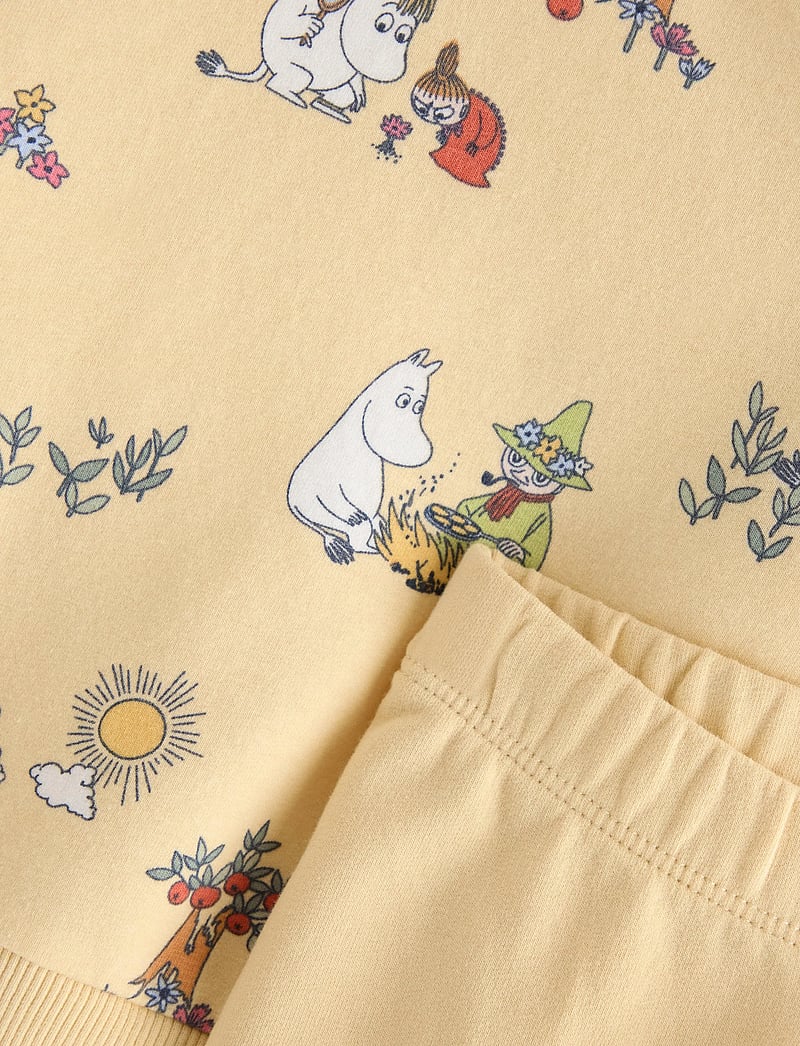 Lindex - Moomin set - sportanzüge - light dusty yellow - 2