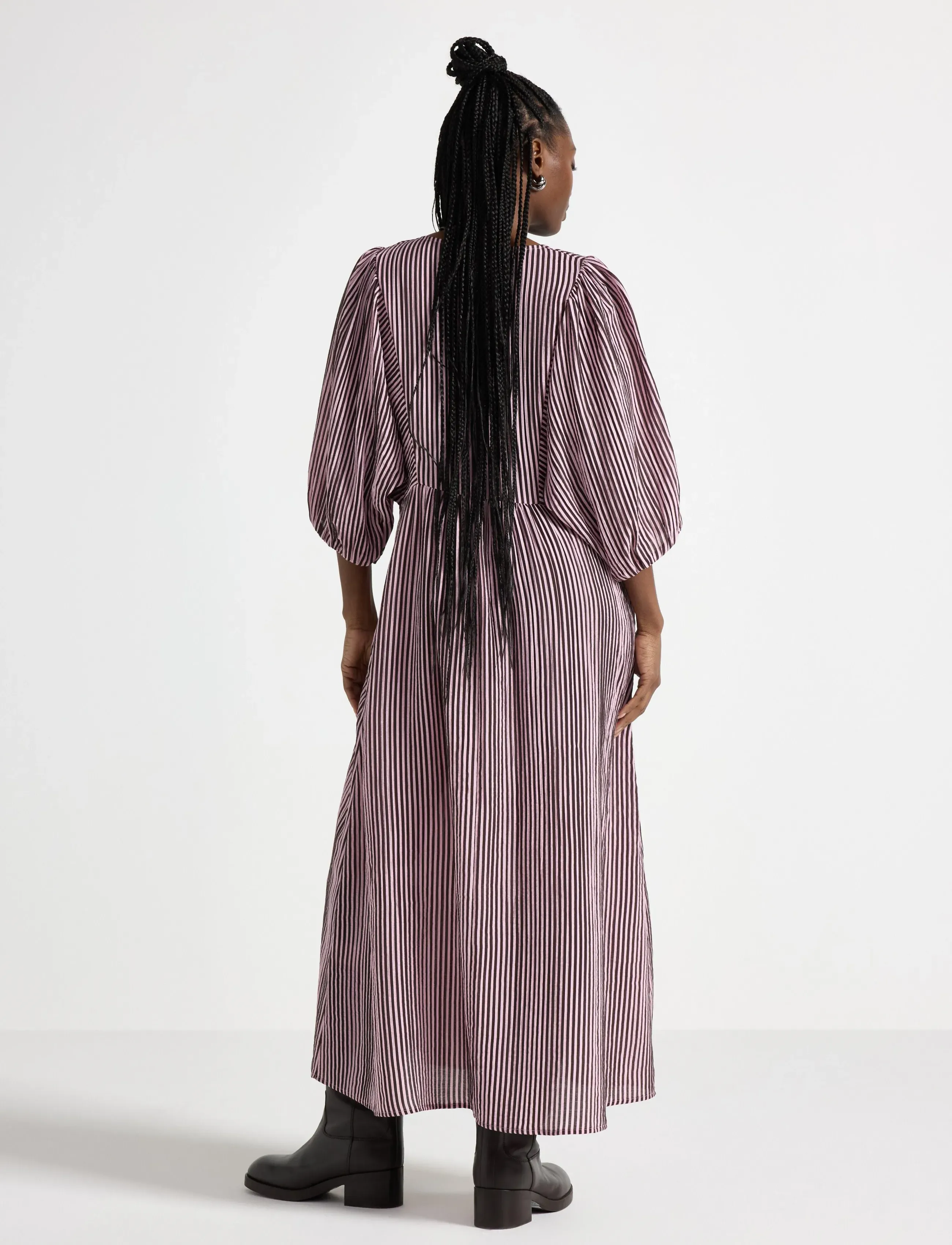 Lindex - Crinkled midi dress - midikleider - light dusty pink - 3