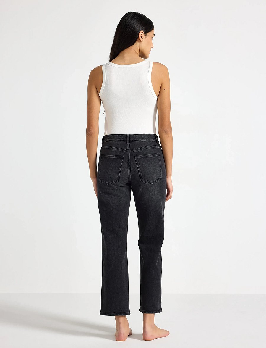 Lindex - STRAIGHT Nea cropped jeans with light stretch - raka jeans - black denim - 3