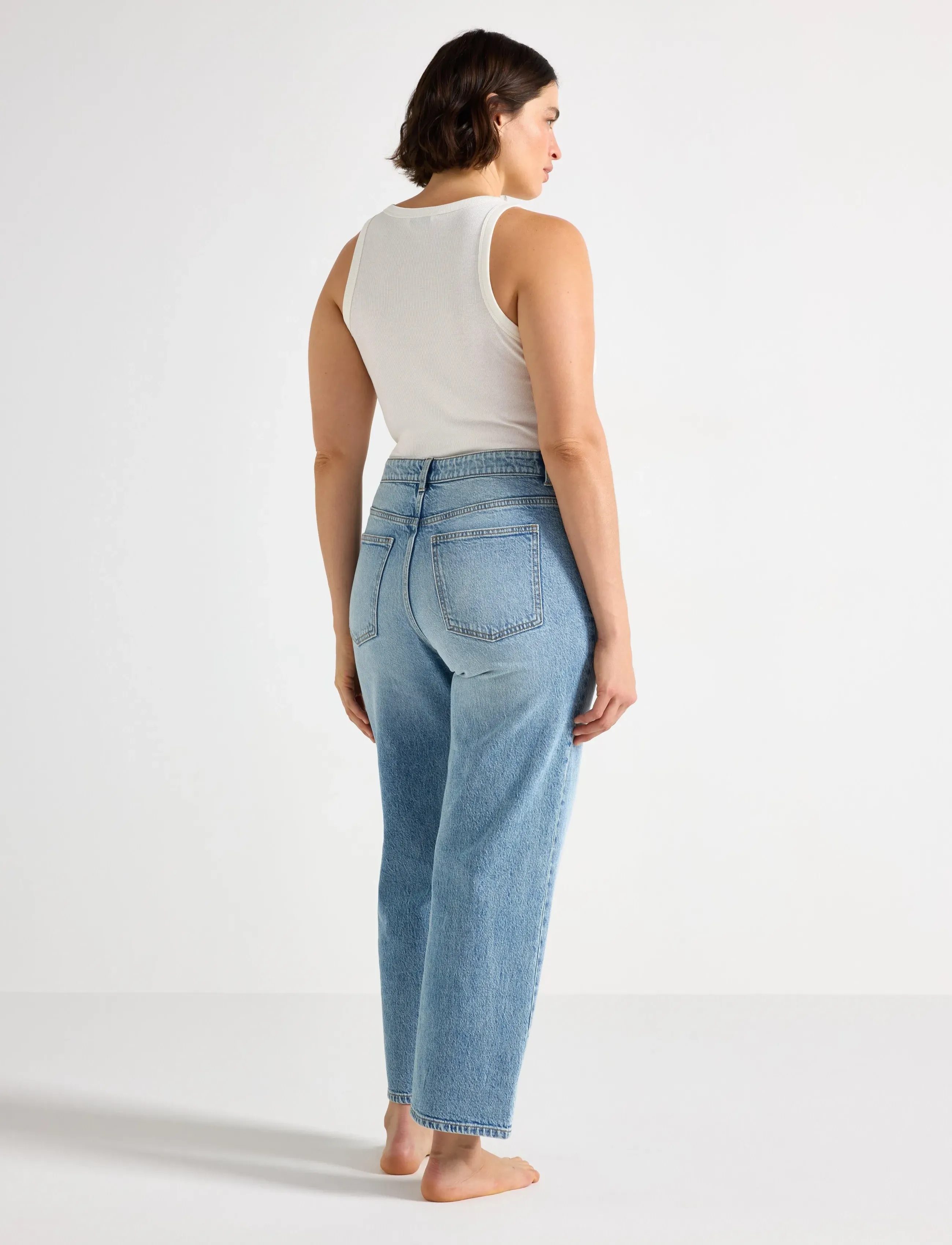 Lindex - STRAIGHT Nea cropped jeans with light stretch - džinsa bikses ar taisnām starām - light denim - 3