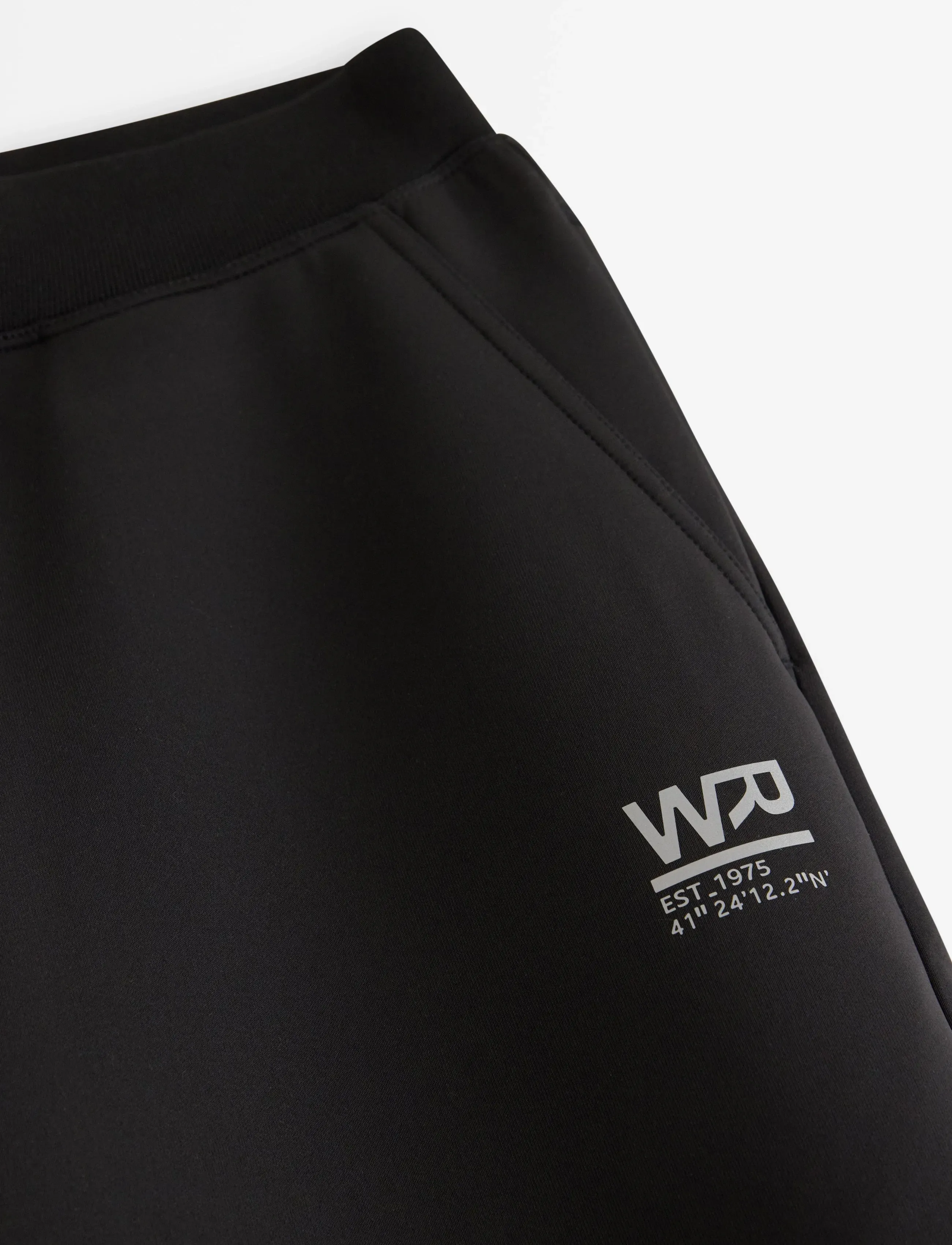 Lindex - Shorts - sportimise püksid - black - 5
