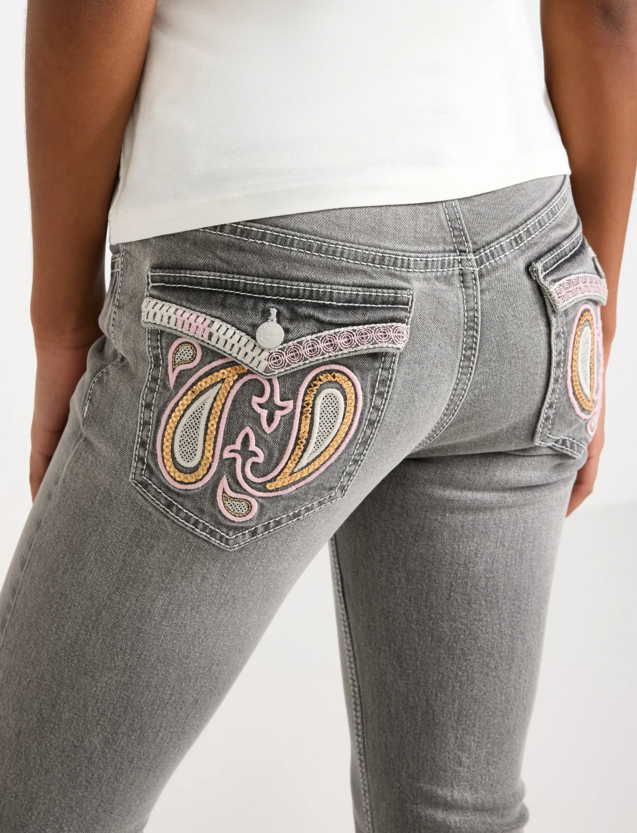 Lindex - FREJA Flared leg jeans with decorated back pockets - bootcut jeans - grey - 4