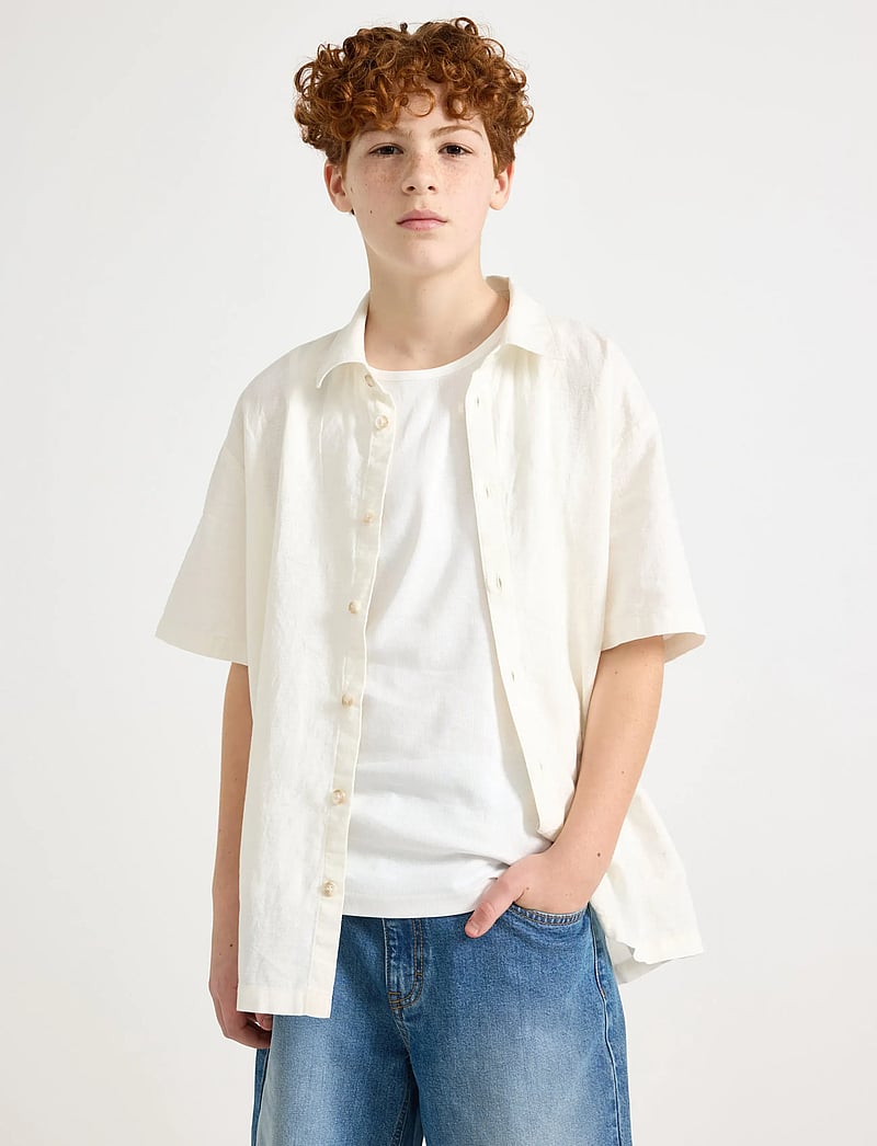 Lindex - Shirt in linen blend - lühikeste varrukatega särgid - off white - 0