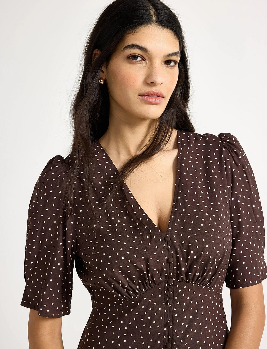 Lindex - Midi dress with puff sleeves - confirmation - dark dusty brown - 4