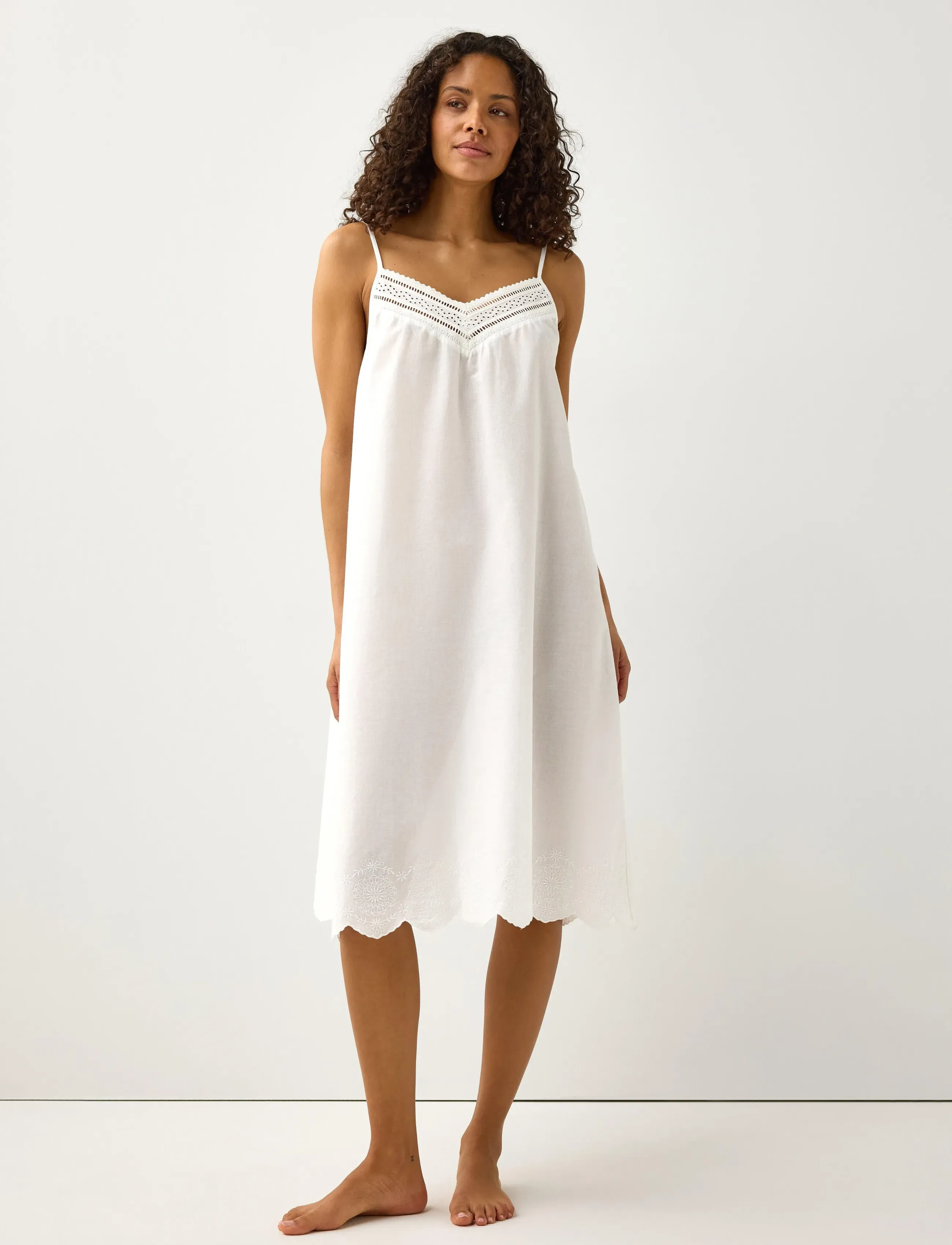 Lindex Nightdress with embroidery - Undertøy - OFF WHITE / white