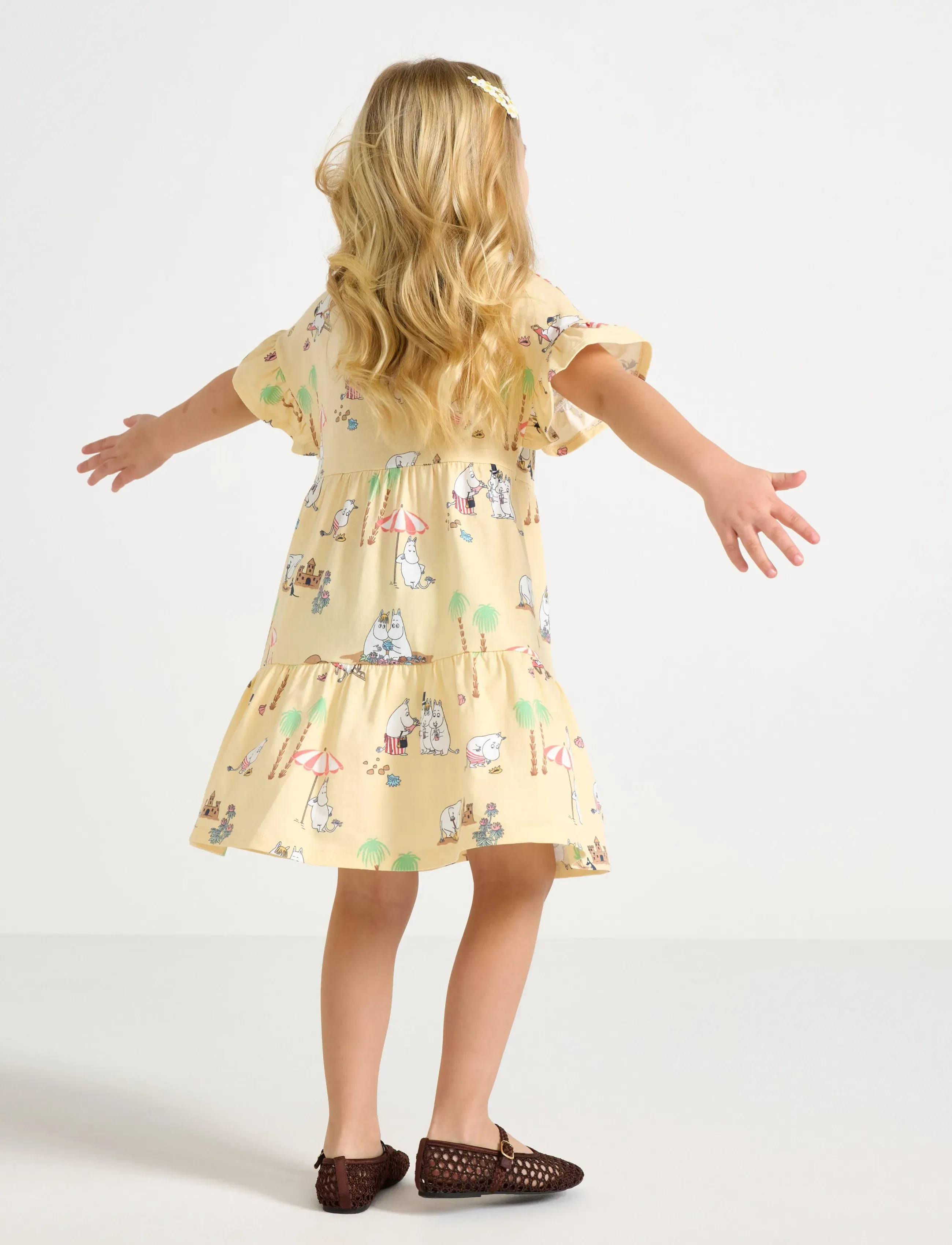 Lindex - Moomin dress with short sleeves - kortærmede hverdagskjoler - light dusty yellow - 3