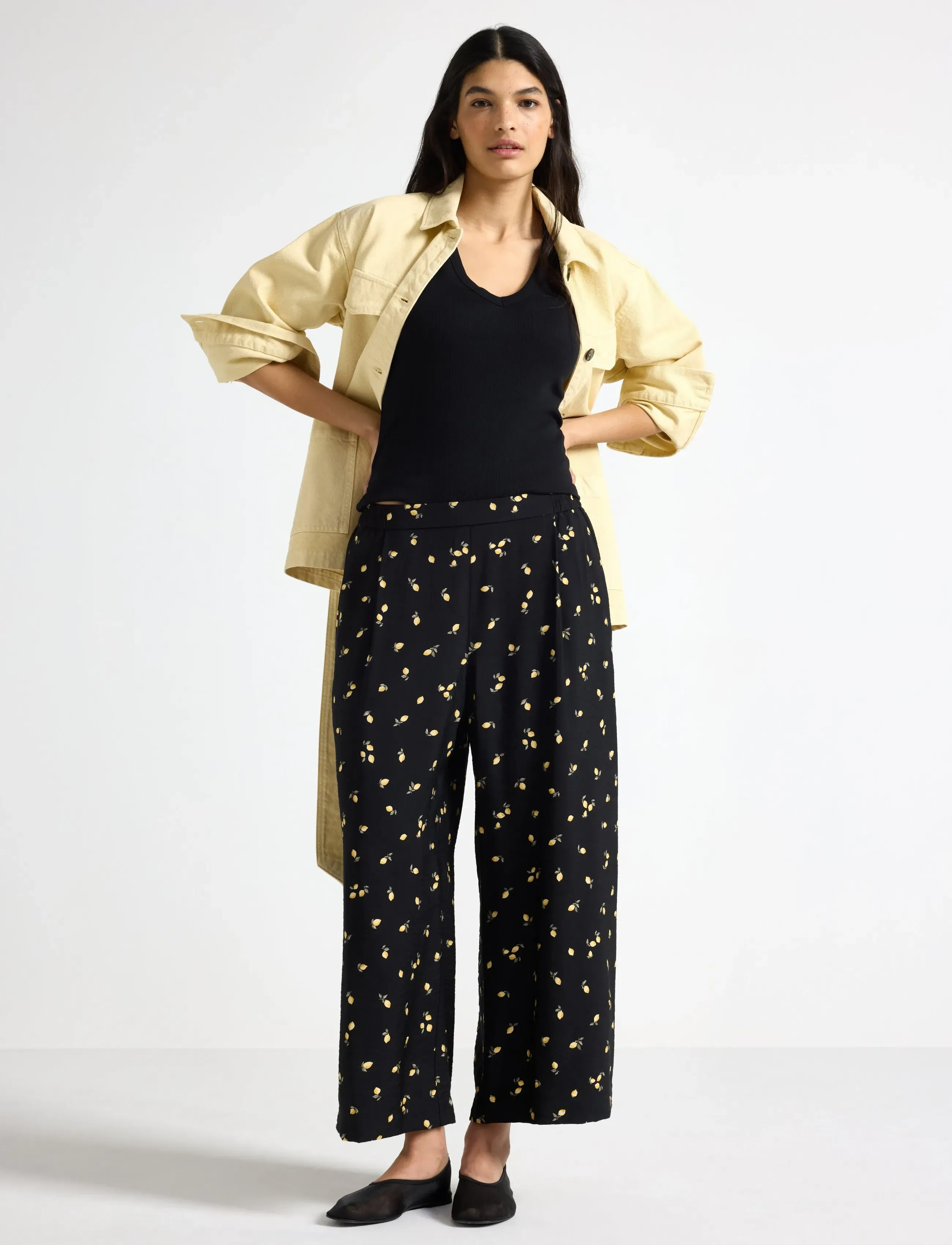 Lindex Wide Cropped Trousers, Kvinder, Prikkede Vide Cropped Bukser, Sort, Str: M