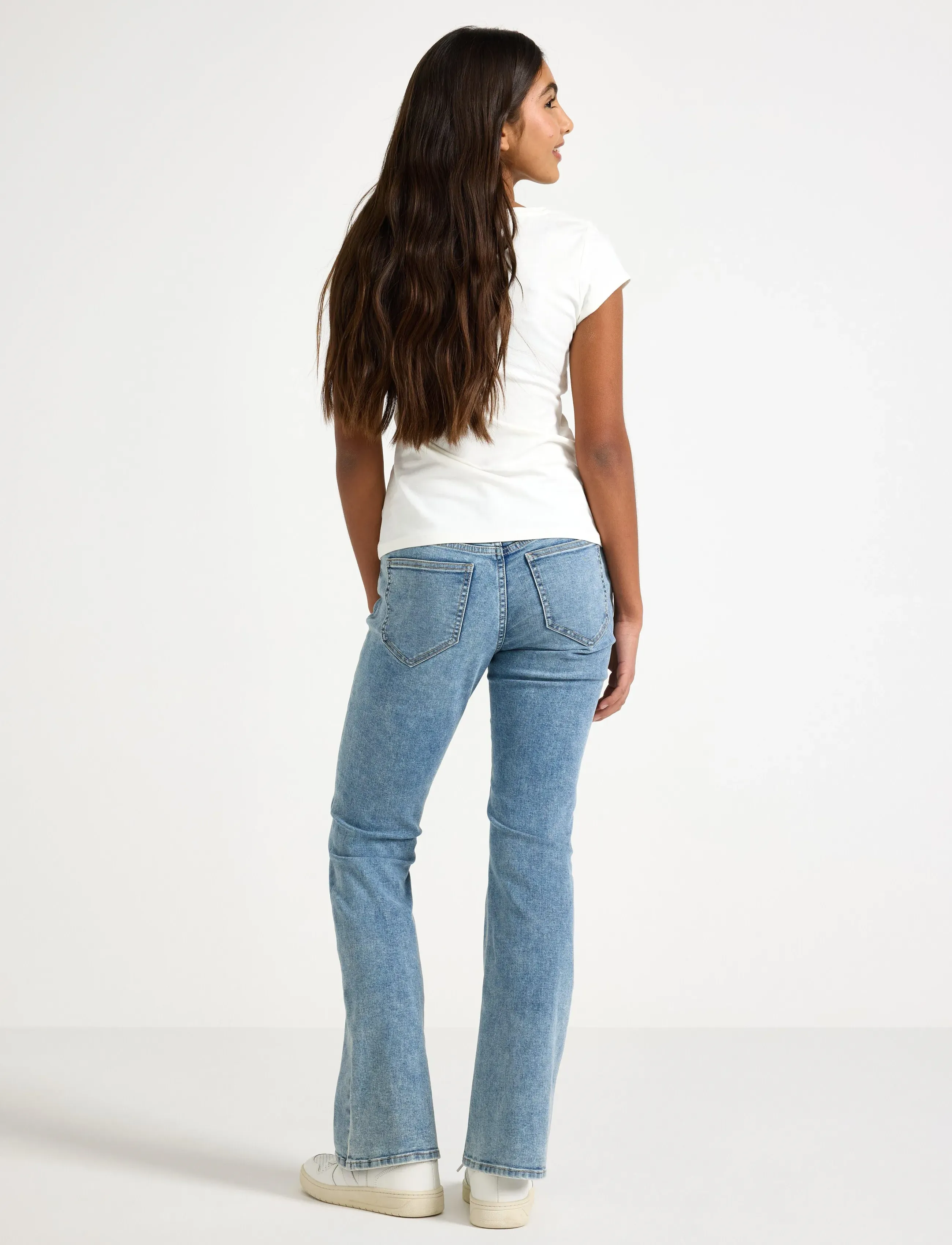 Lindex - FREJA Flared leg jeans with embroidery - alt laienevad teksad - light denim - 3