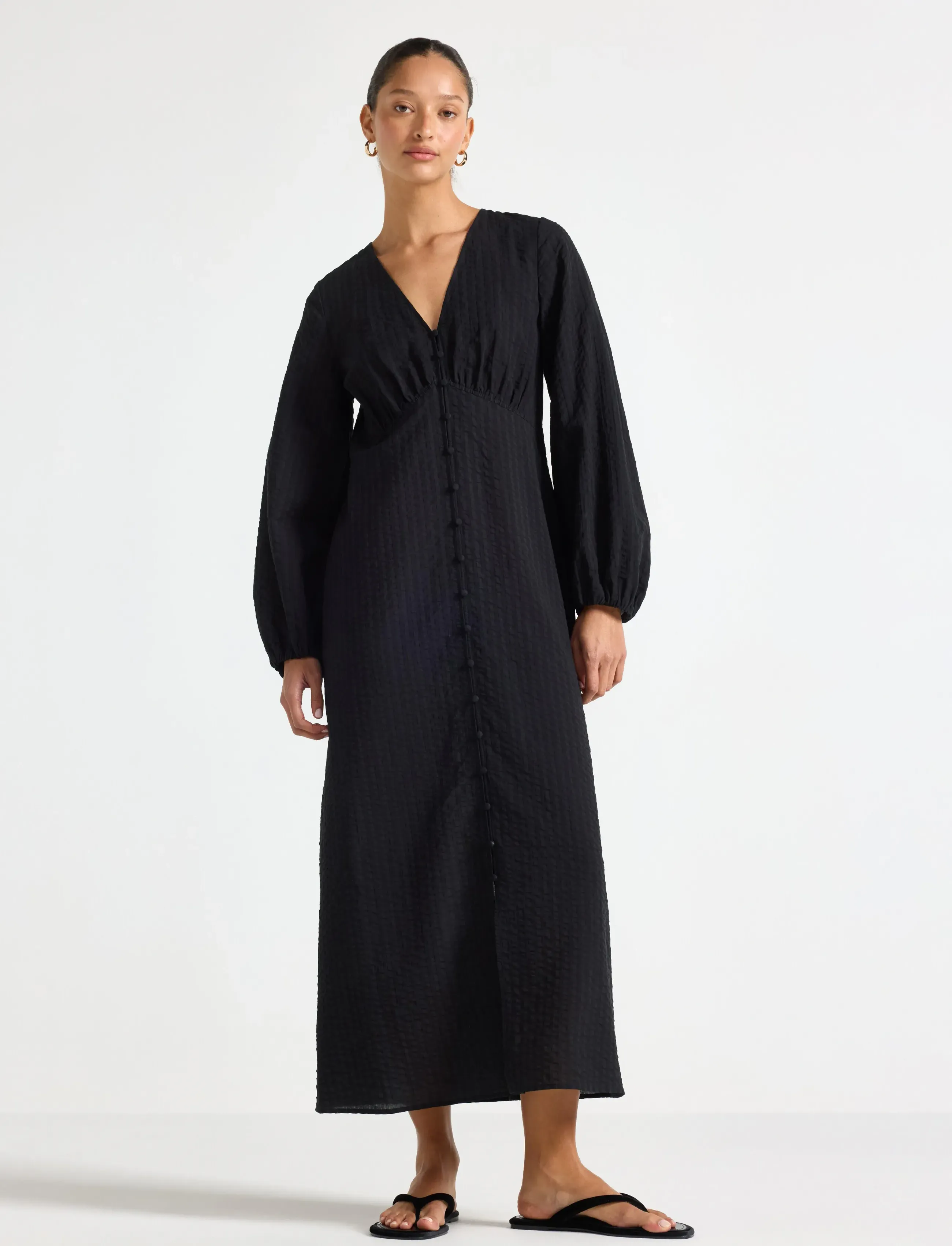 Lindex Long-sleeved midi dress in seersucker - Skandinaavia mood - BLACK / black