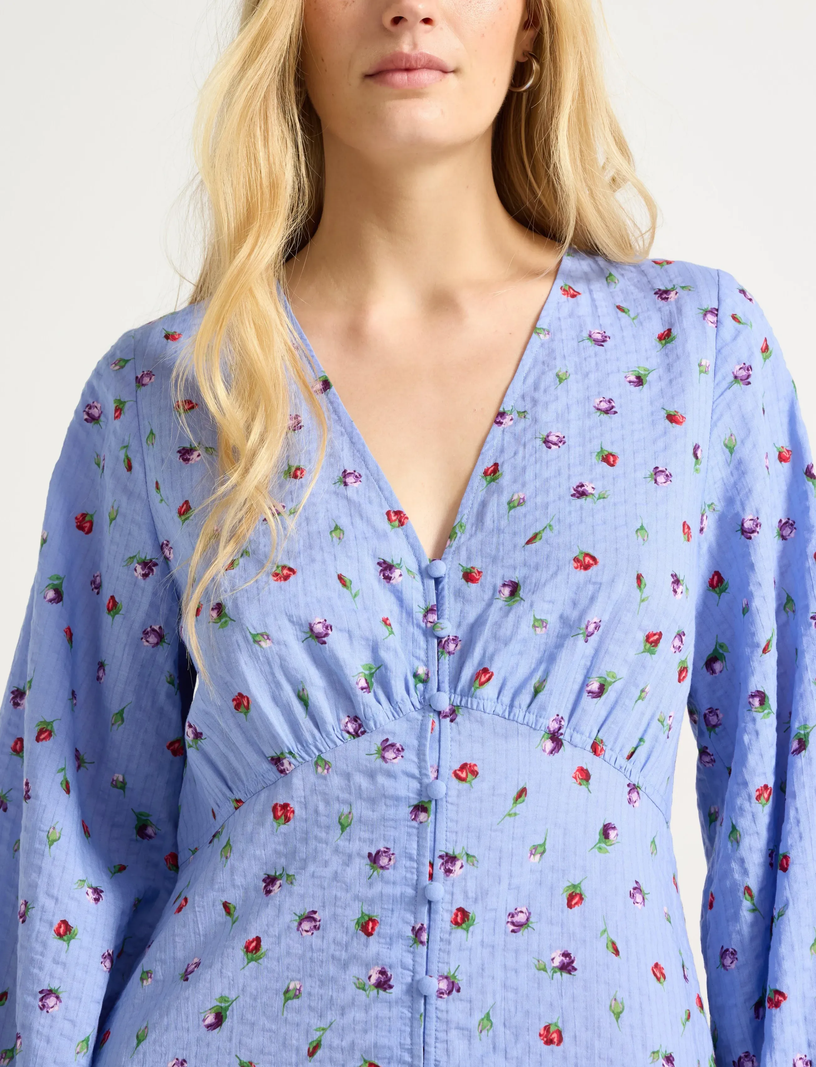 Lindex - Long-sleeved midi dress in seersucker - dusty blue - 4