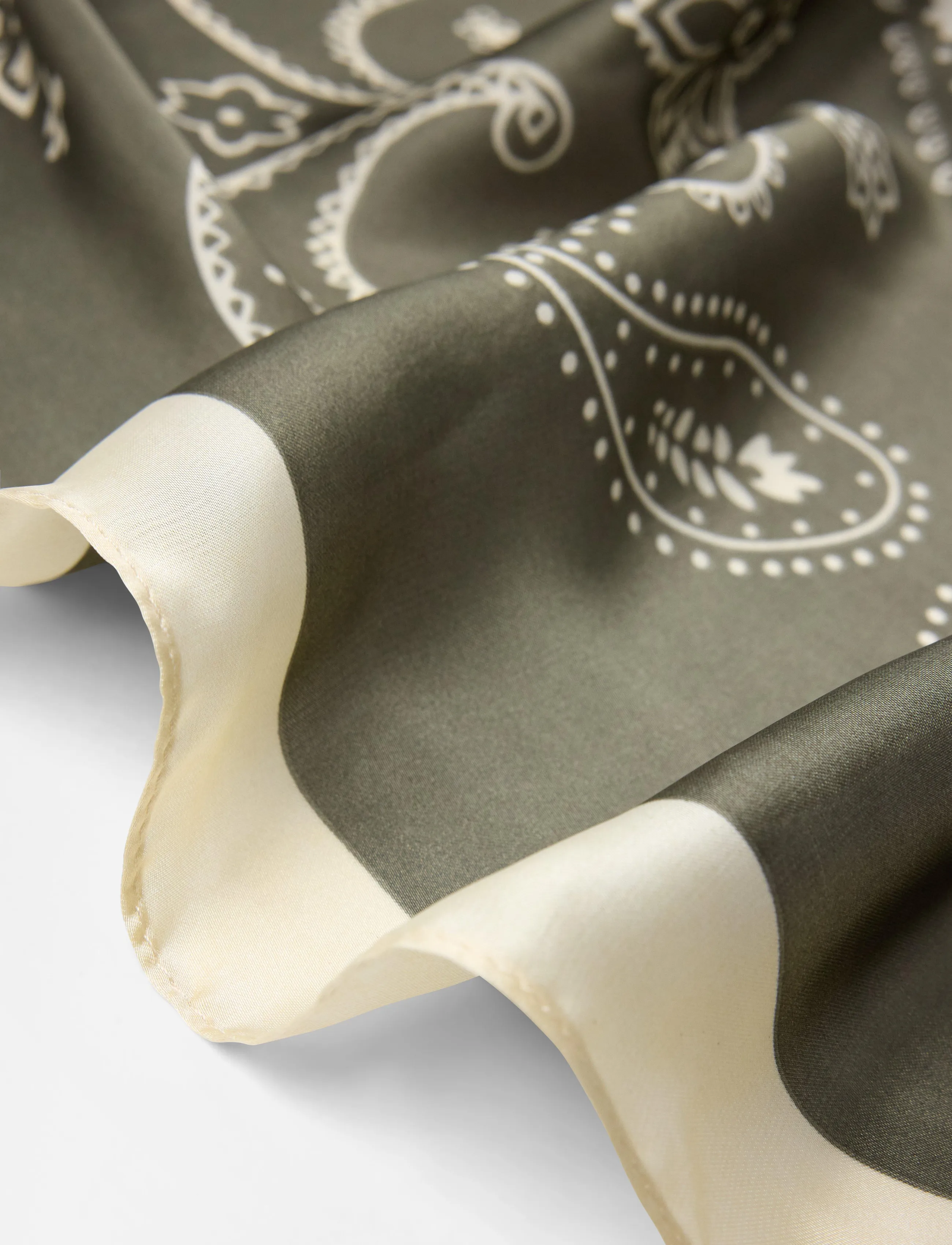 Lindex - Scarf - modetrends - dark khaki - 2