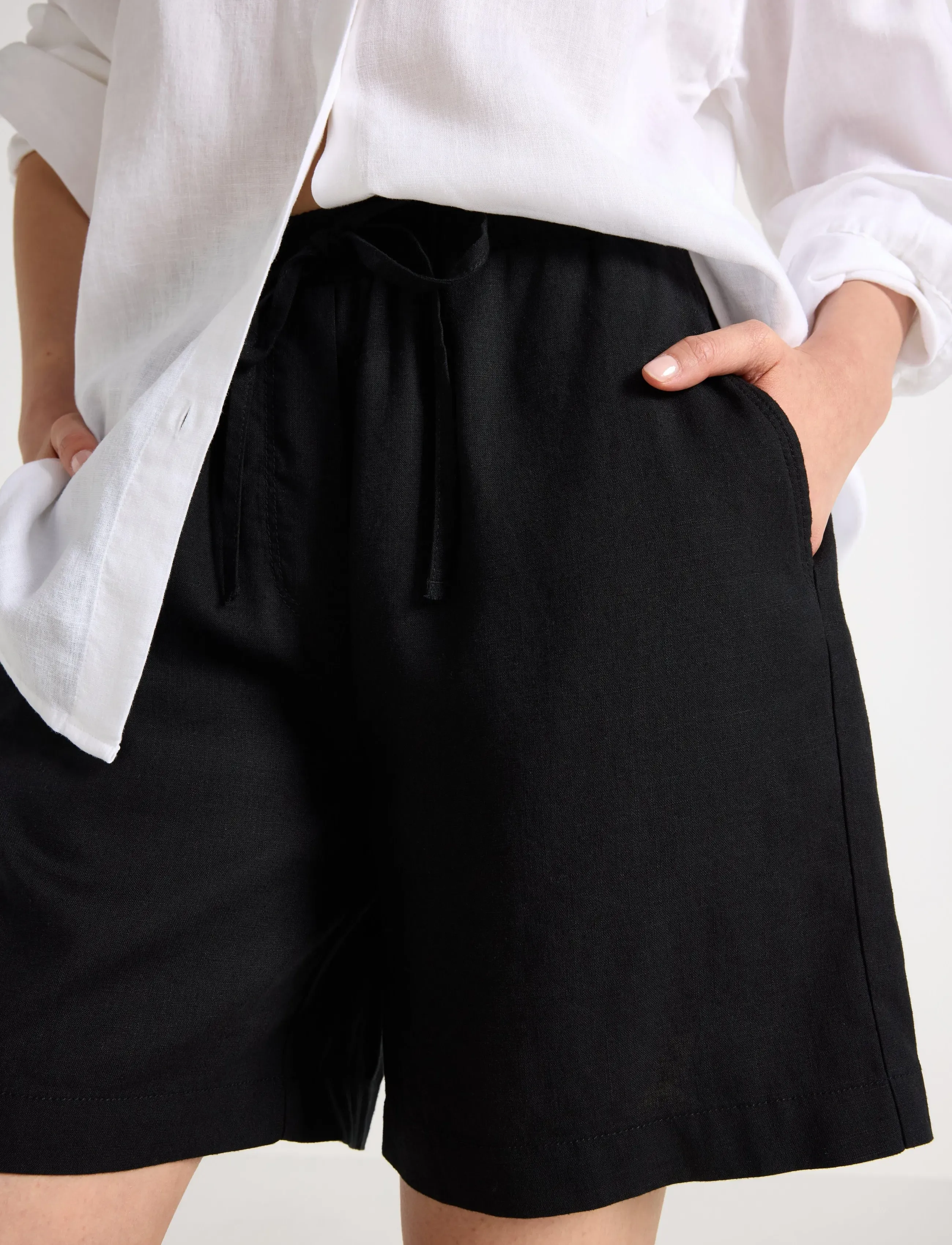 Lindex - Shorts in linen blend - linneshorts - black - 4