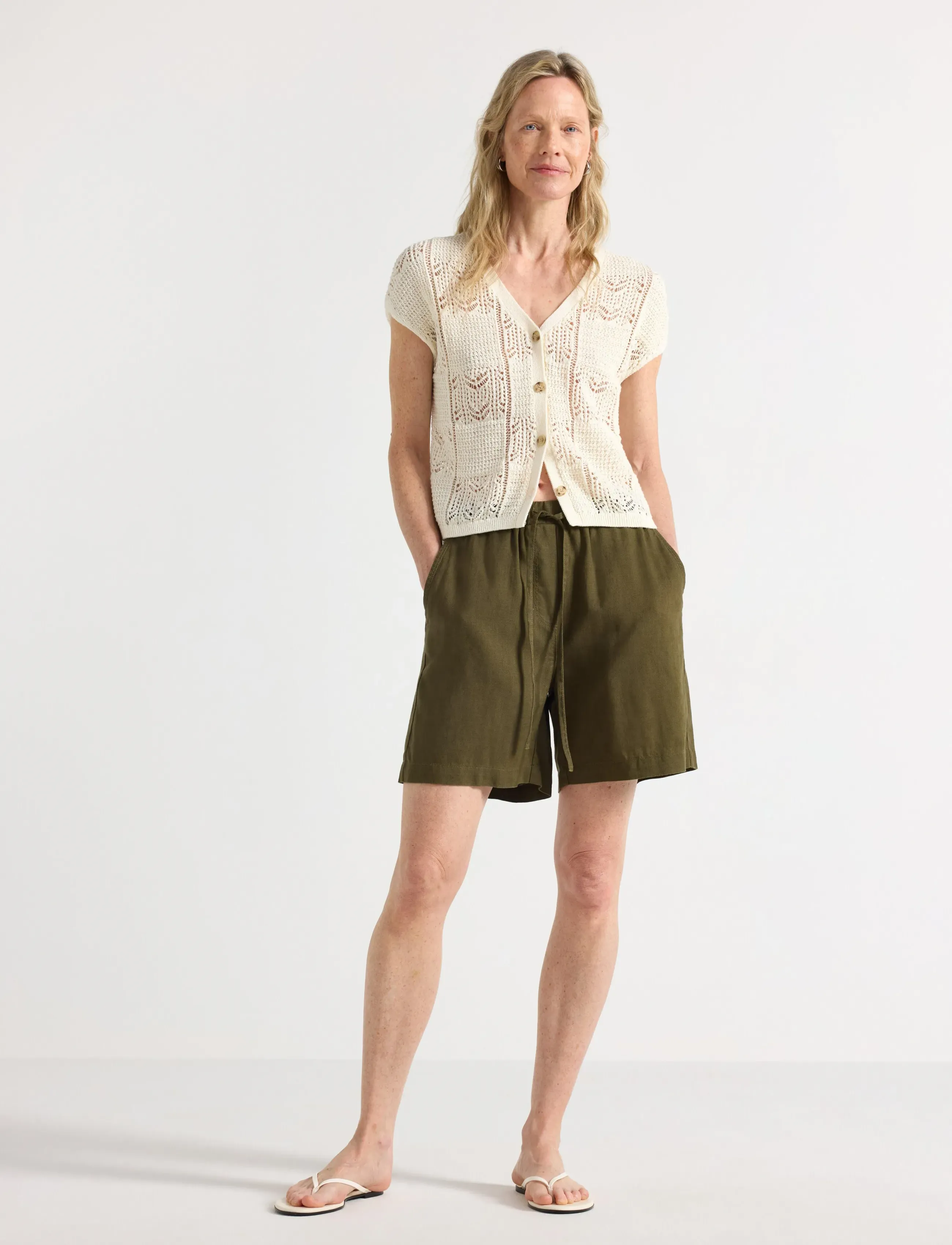 Lindex Shorts In Linen Blend, S, Khaki green, Shorts > Linen Shorts, Dame
