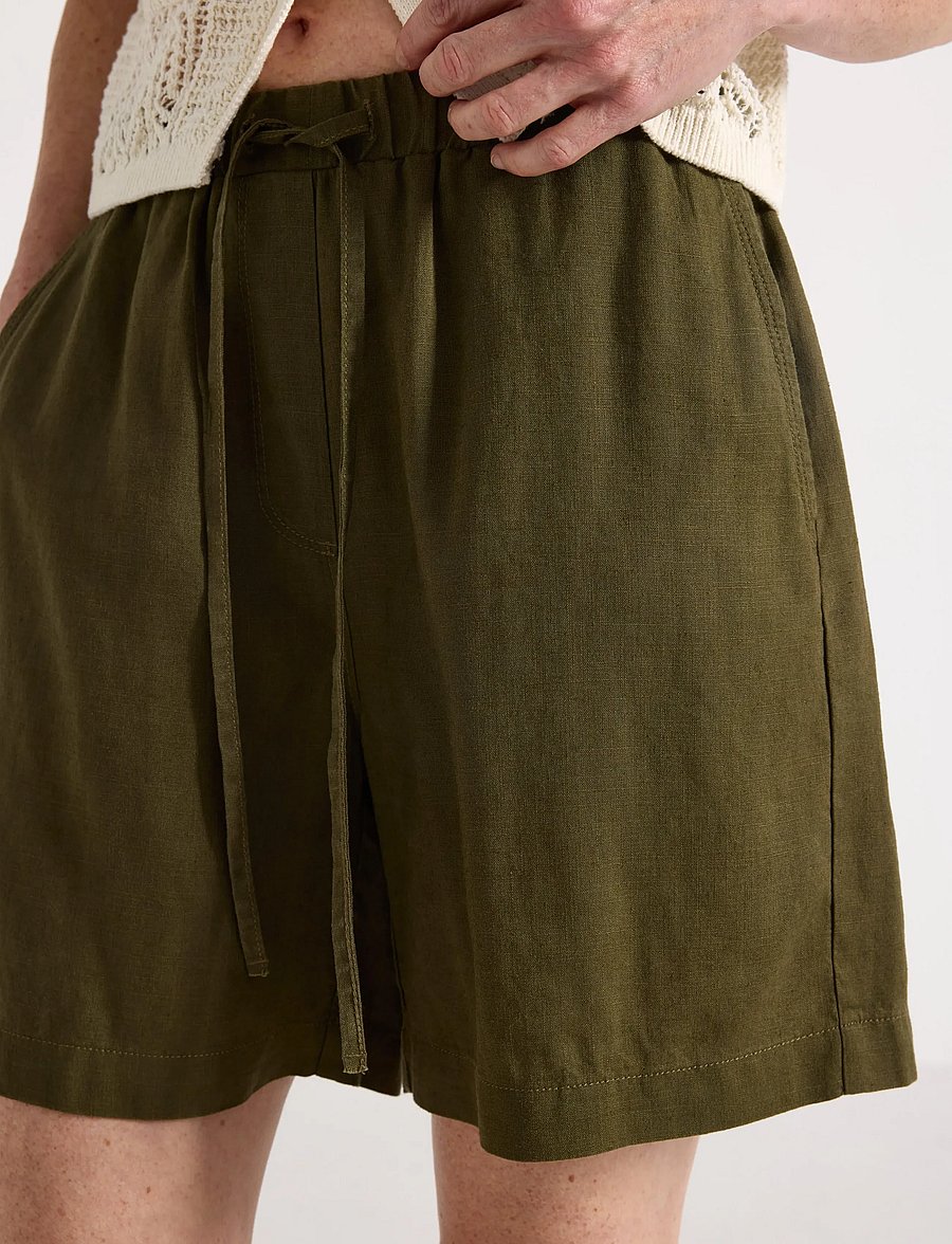 Lindex - Shorts in linen blend - hørshorts - dark dusty green - 4