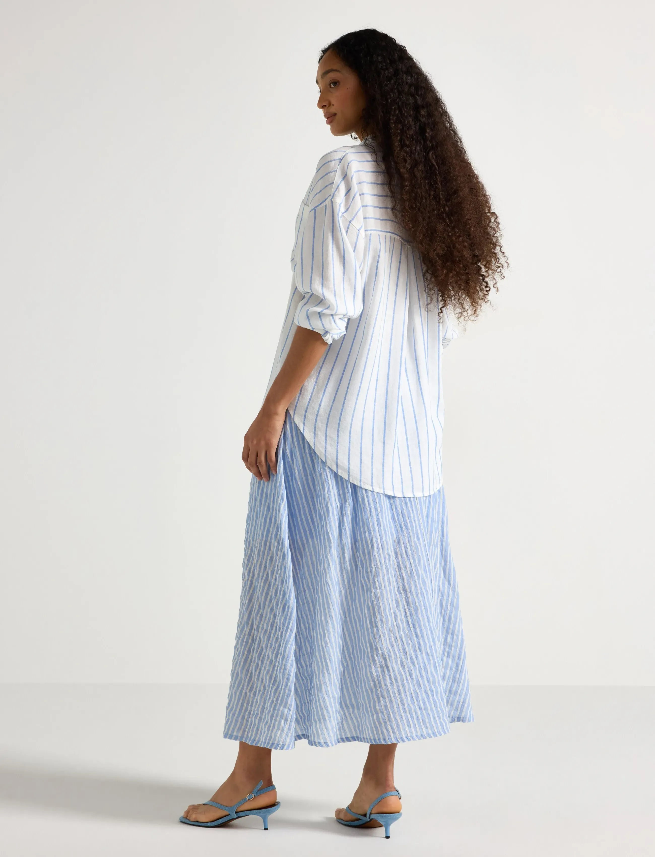 Lindex - Crinkled midi skirt - midi-röcke - light dusty blue - 3