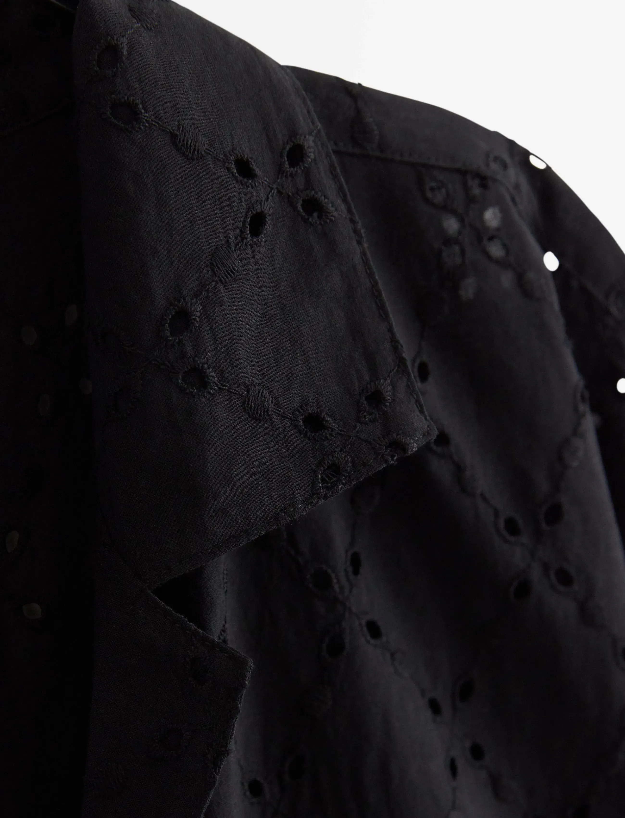 Lindex - Shirt with broderie anglaise - kortærmede skjorter - black - 5