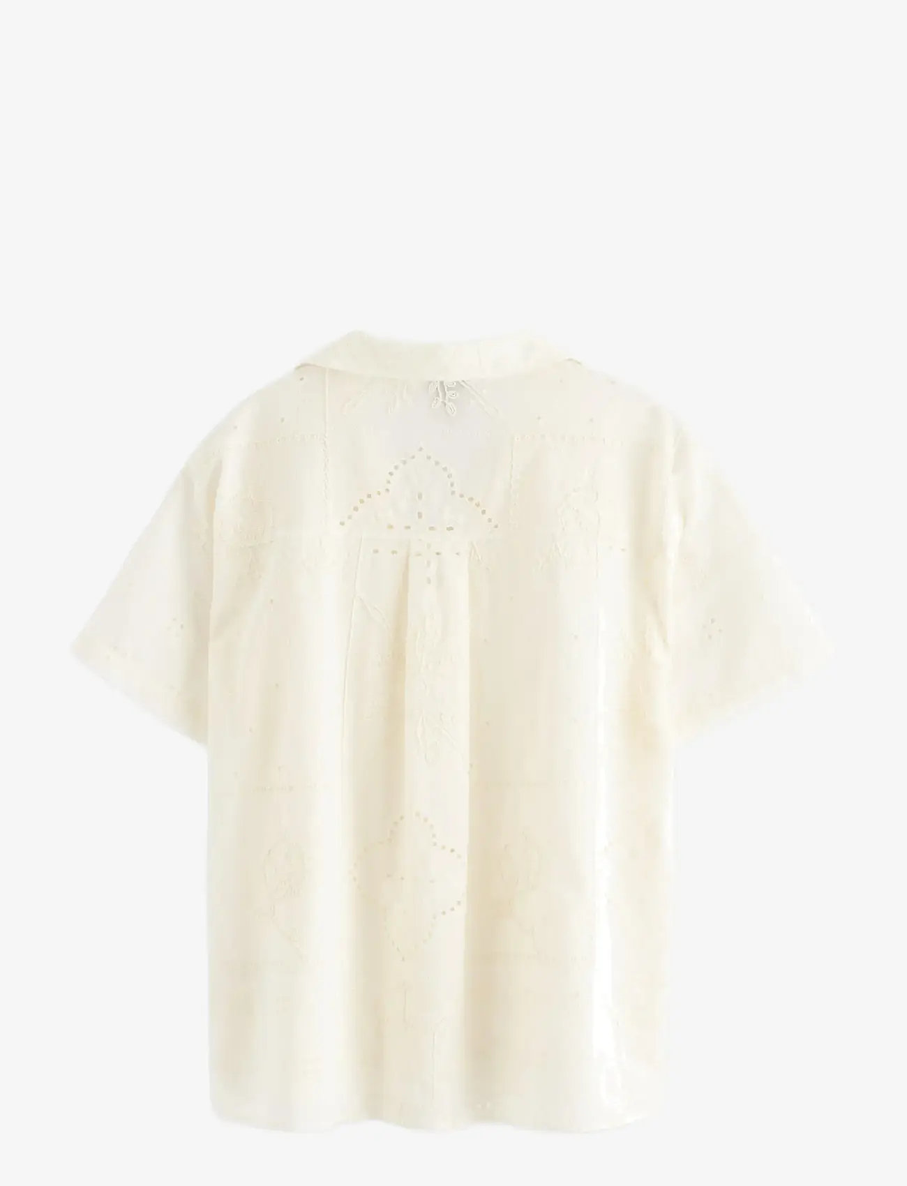 Lindex - Shirt with broderie anglaise - kurzärmlige hemden - off white - 2