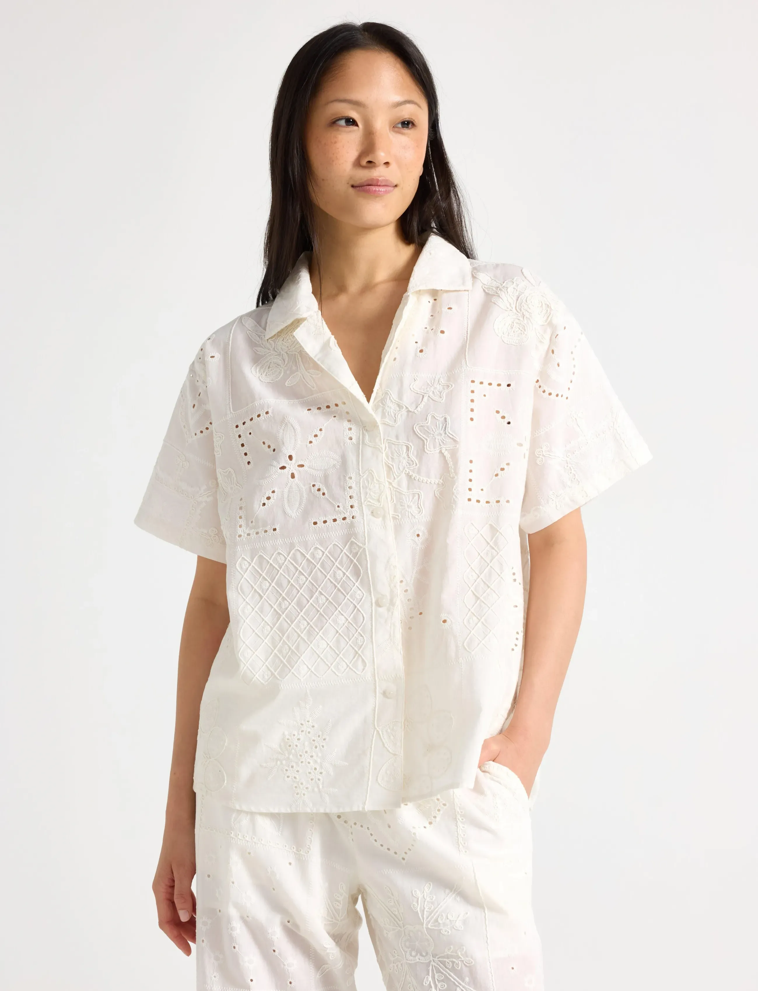Lindex Shirt with broderie anglaise - Blouses & Shirts - OFF WHITE / cream