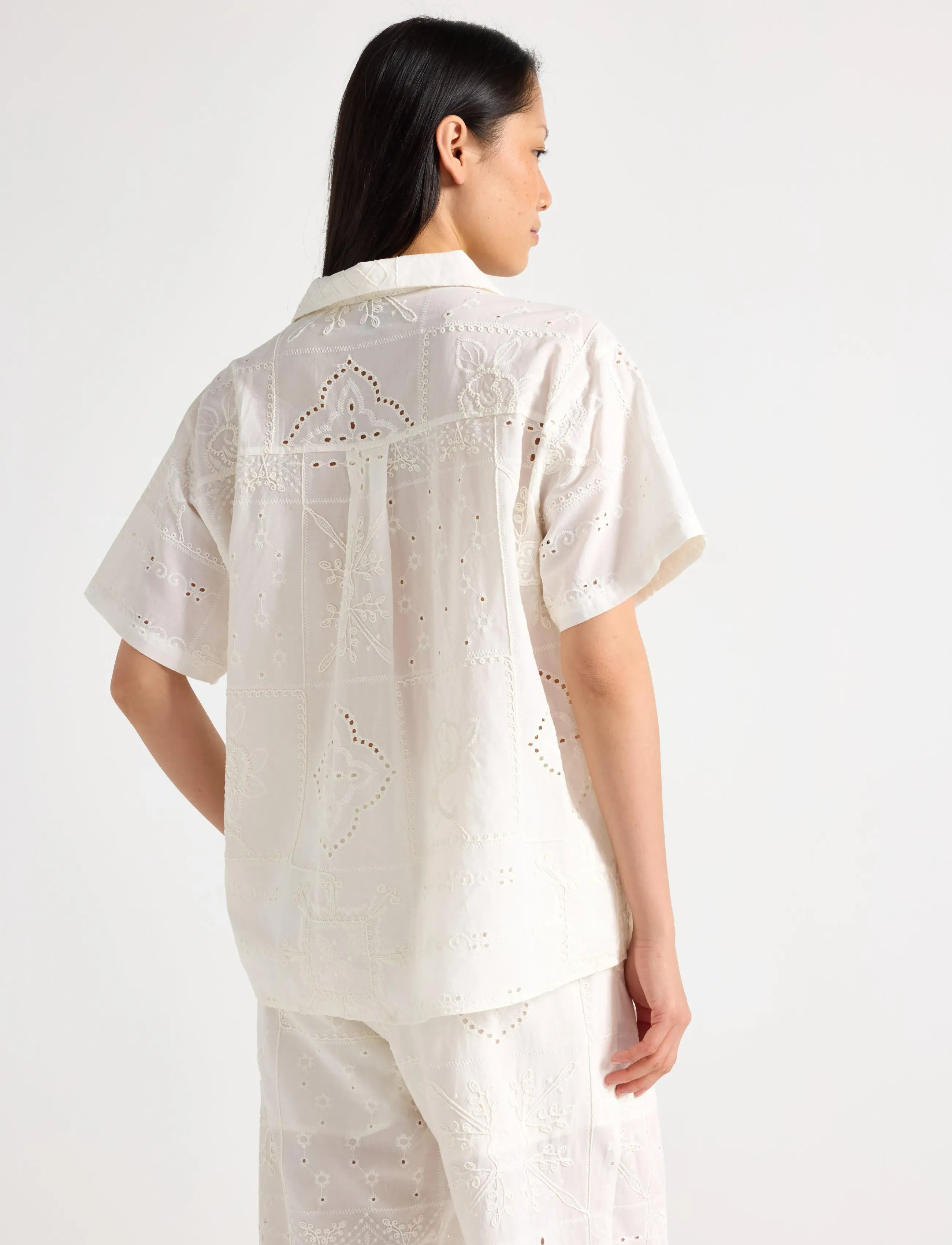 Lindex - Shirt with broderie anglaise - short-sleeved shirts - off white - 3