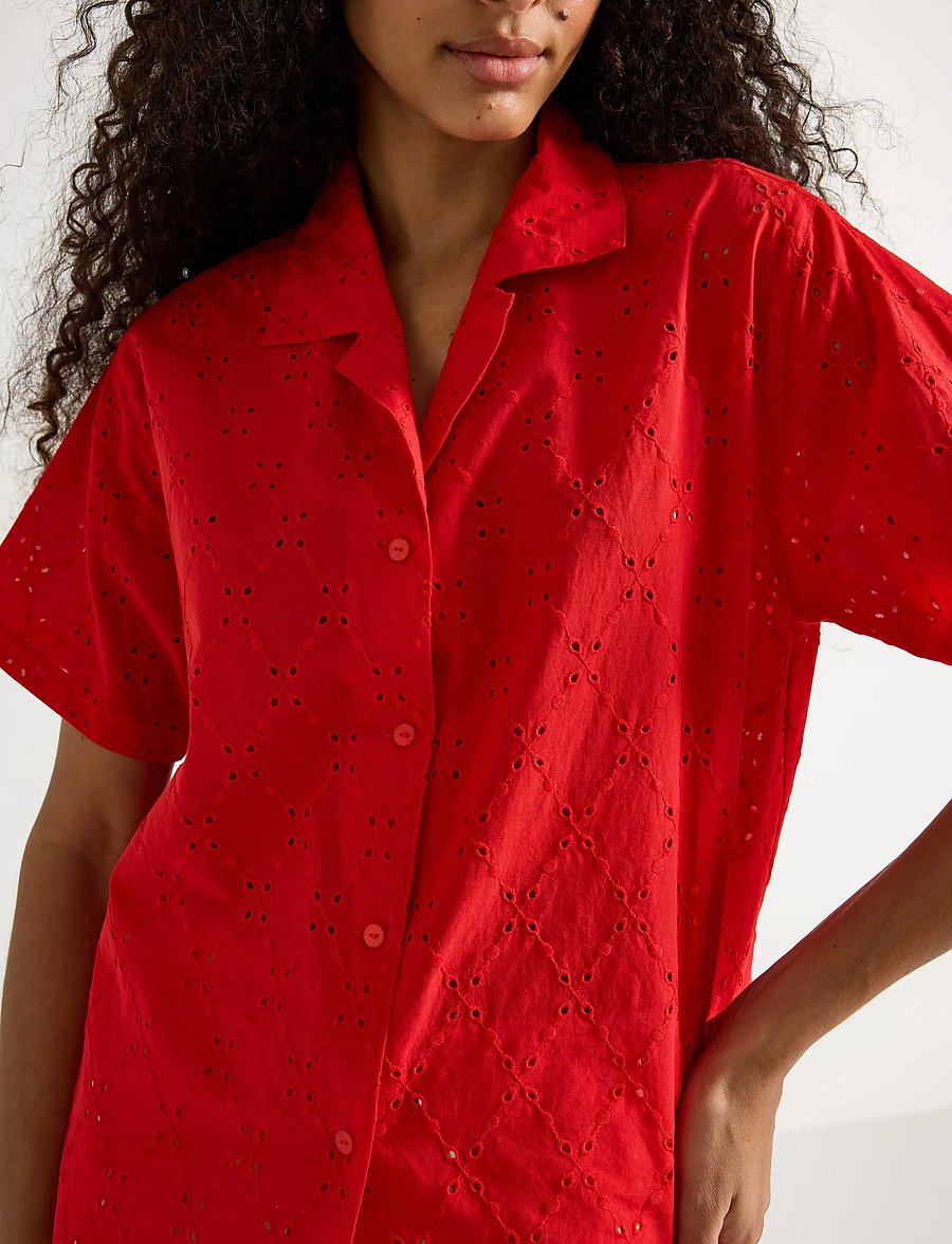Lindex - Shirt with broderie anglaise - kurzärmlige hemden - red - 4