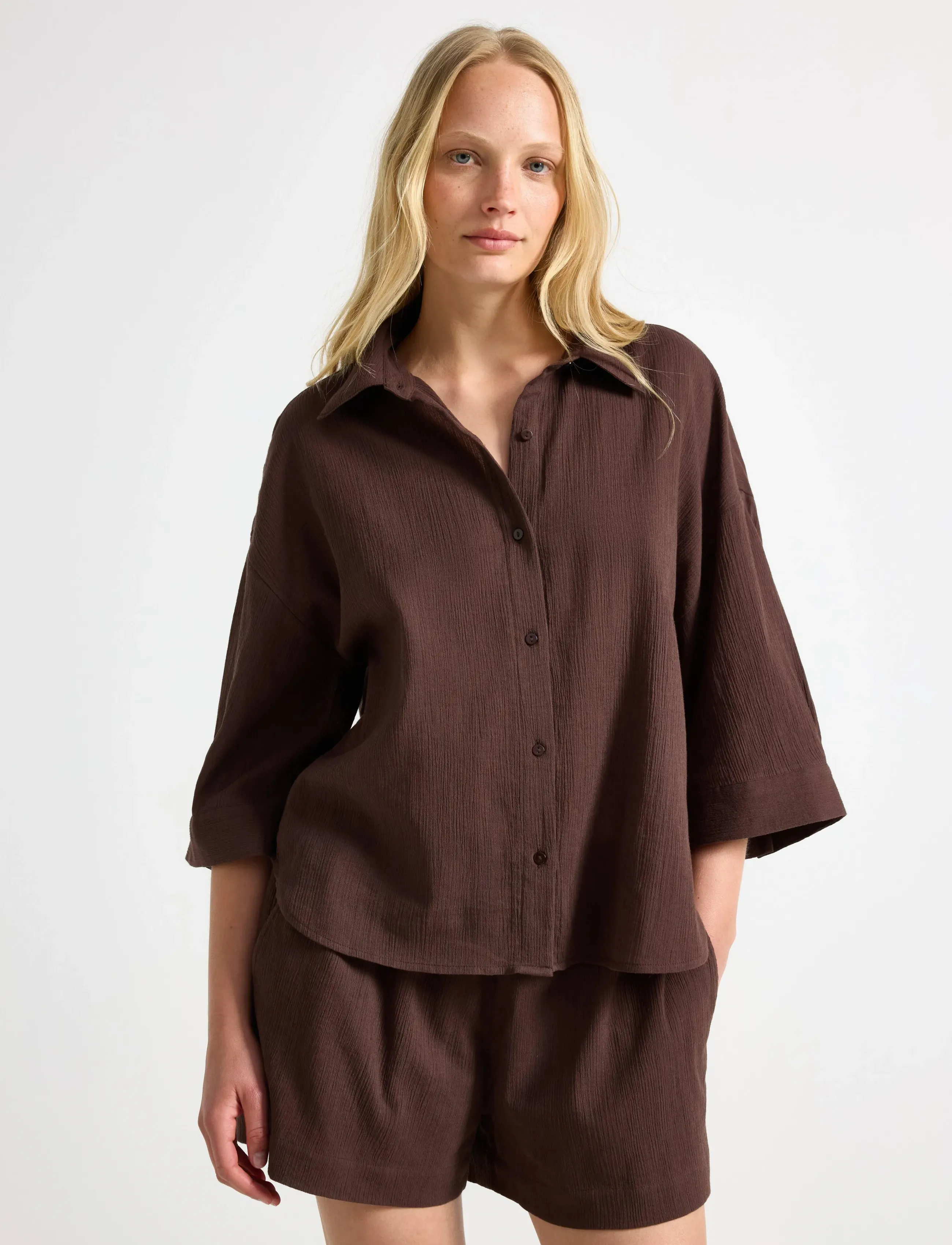 Lindex Crinkled shirt - Blouses & Shirts - DARK DUSTY BROWN / brown