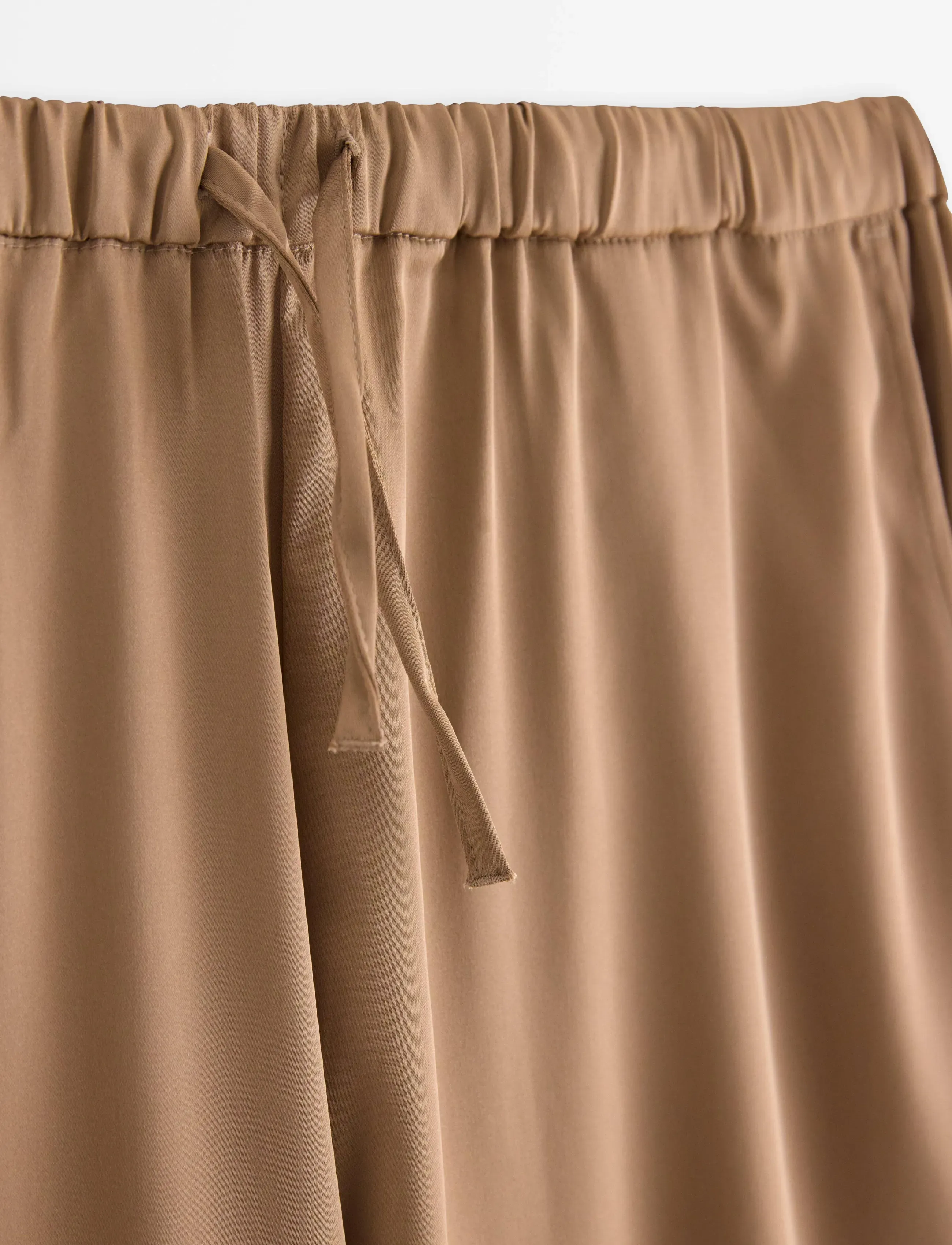 Lindex - Trousers in satin - einkaufen nach alter von - beige - 5