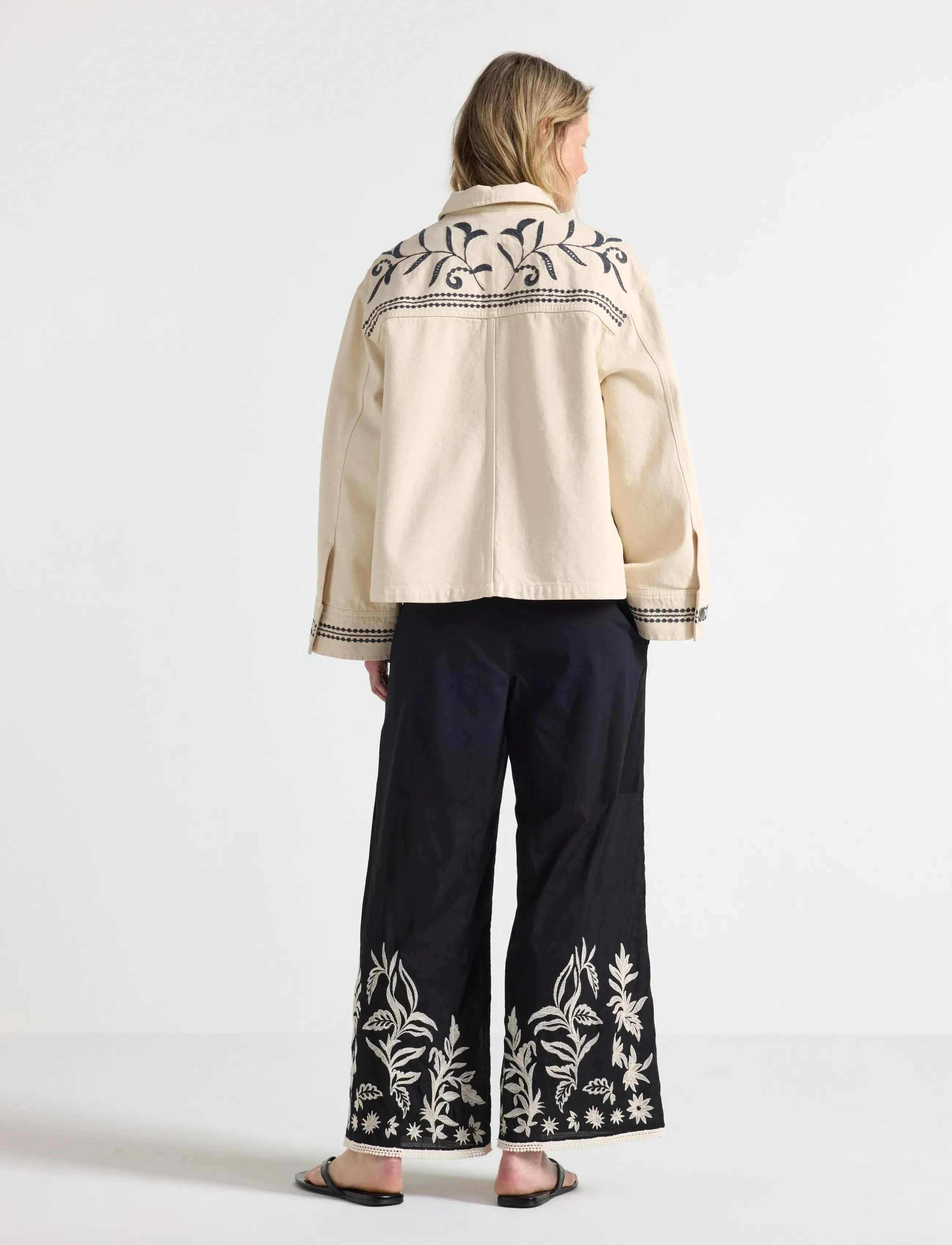 Lindex - Trousers Nilla embroidery - culottes - black - 3