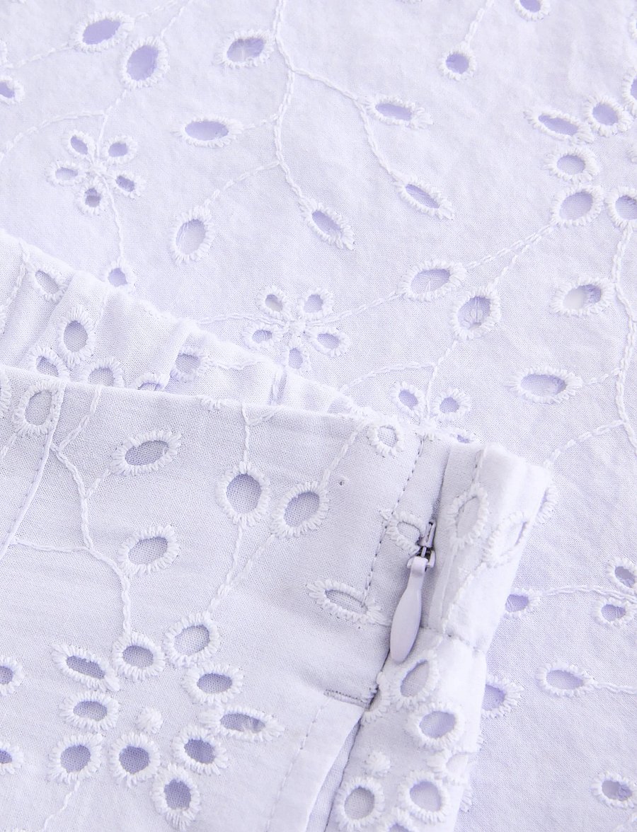 Lindex - Trousers with broderie anglaise - bukser - light lilac - 5