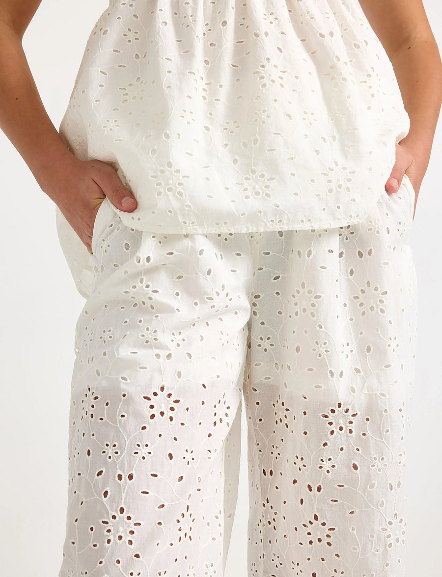 Lindex - Trousers with broderie anglaise - bukser - white - 4