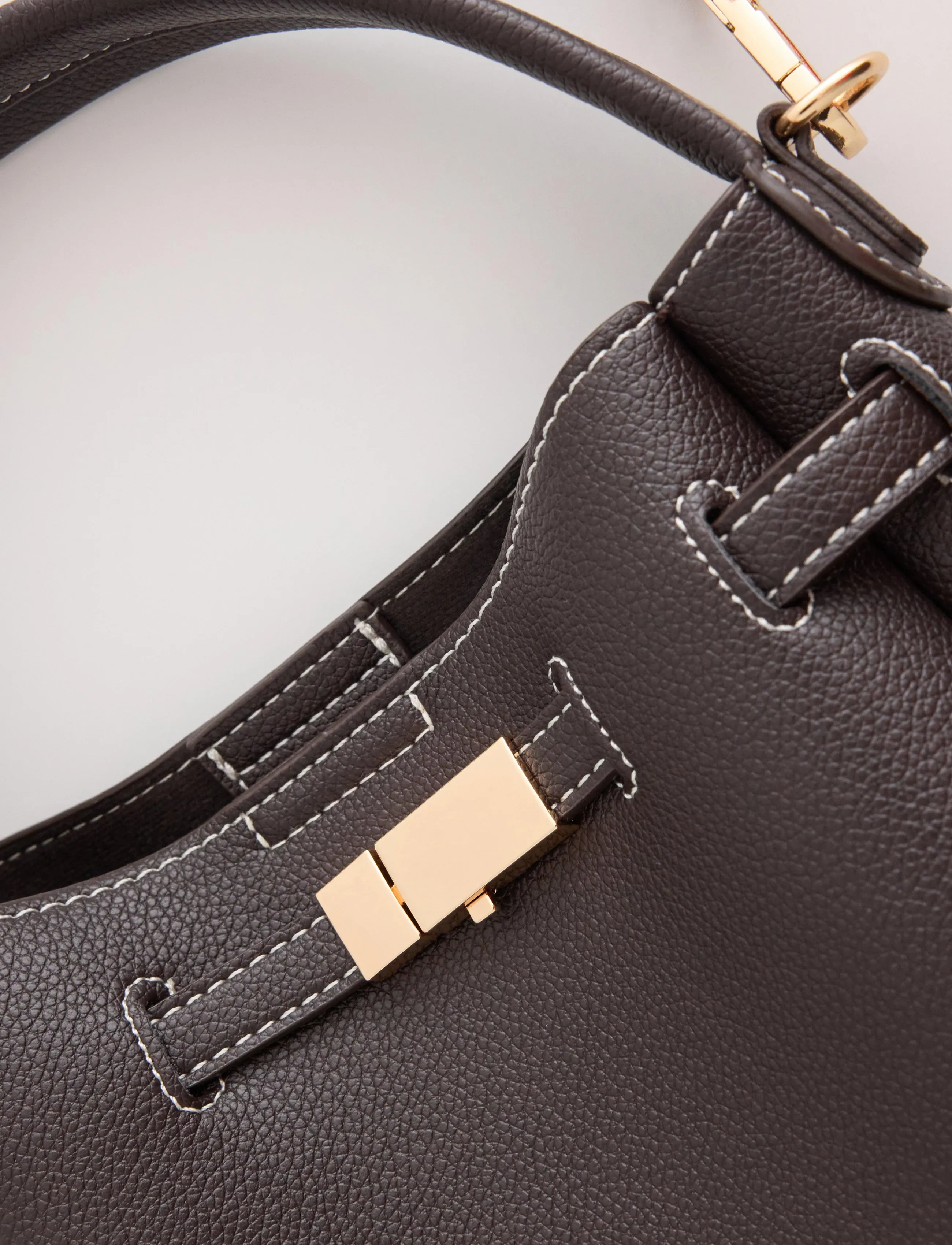 Lindex - Bag in imitation leather - fashion trends - dark brown - 2