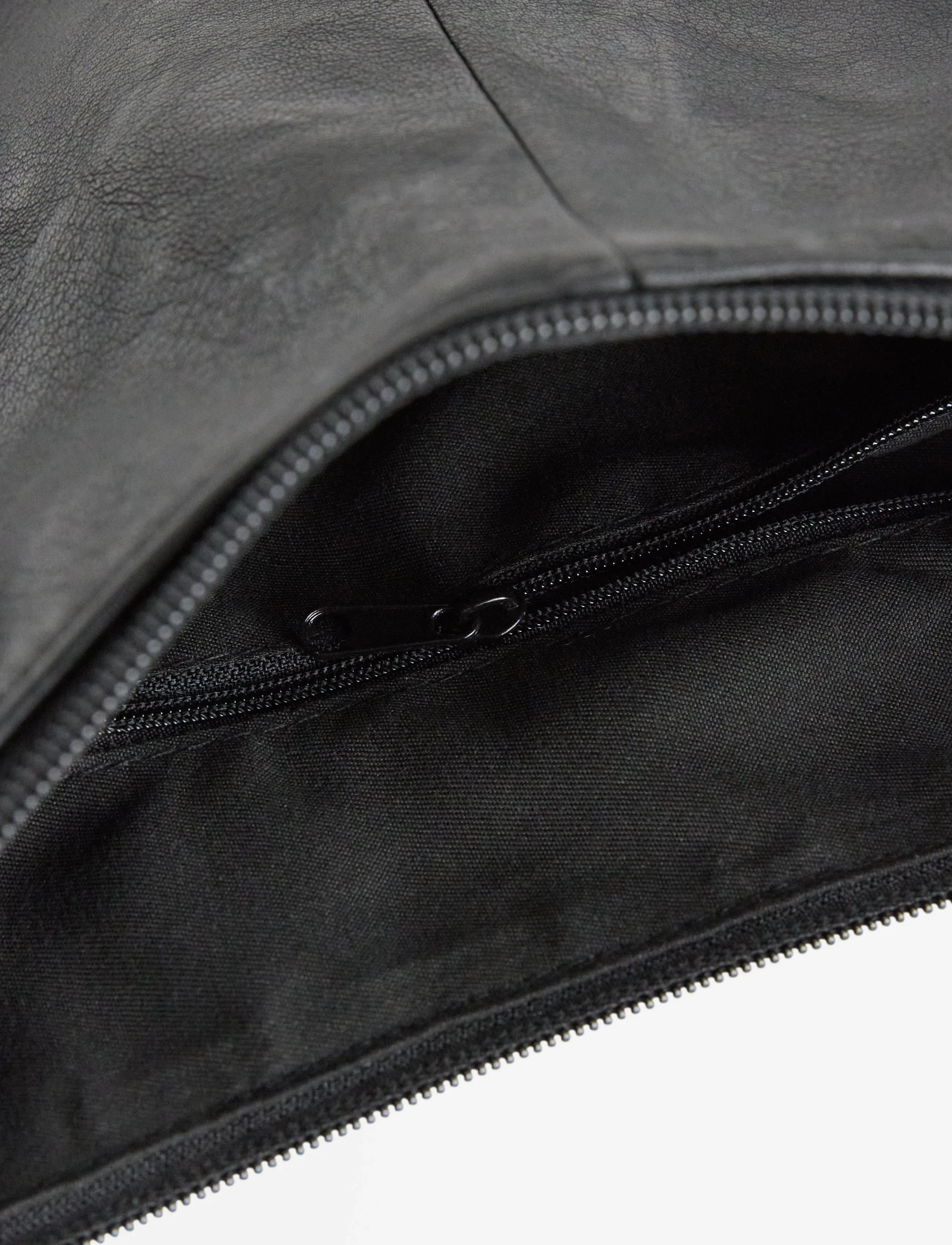 Lindex - Bag in imitation leather - fashion trends - black - 2