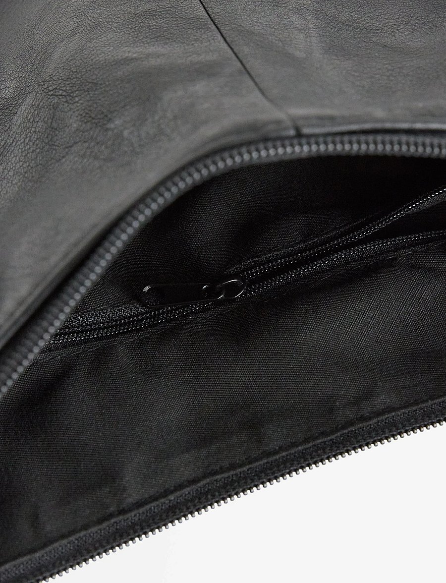 Lindex - Bag in imitation leather - modetrends - black - 2
