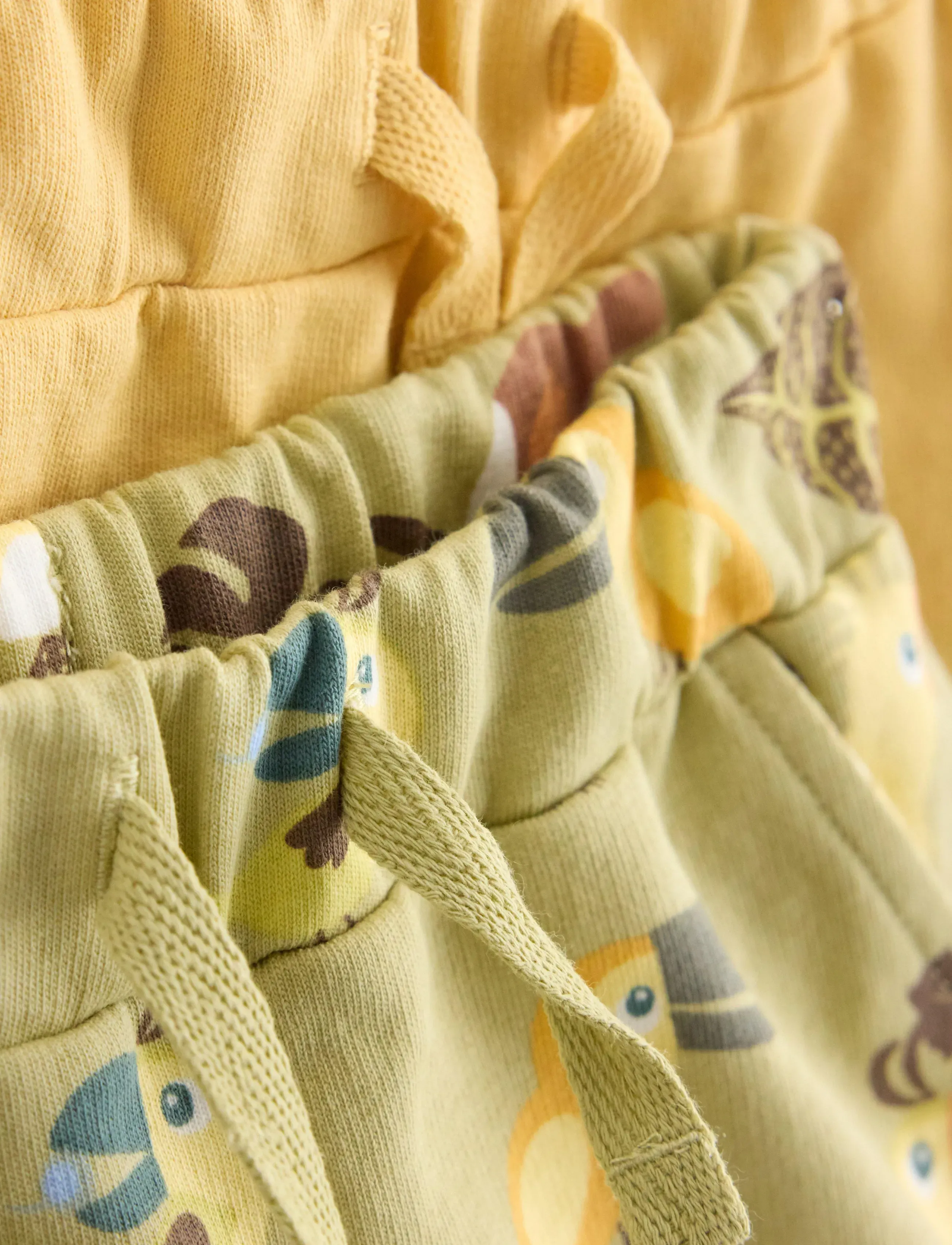 Lindex - 2-pack shorts - sweatshorts - light dusty yellow - 2