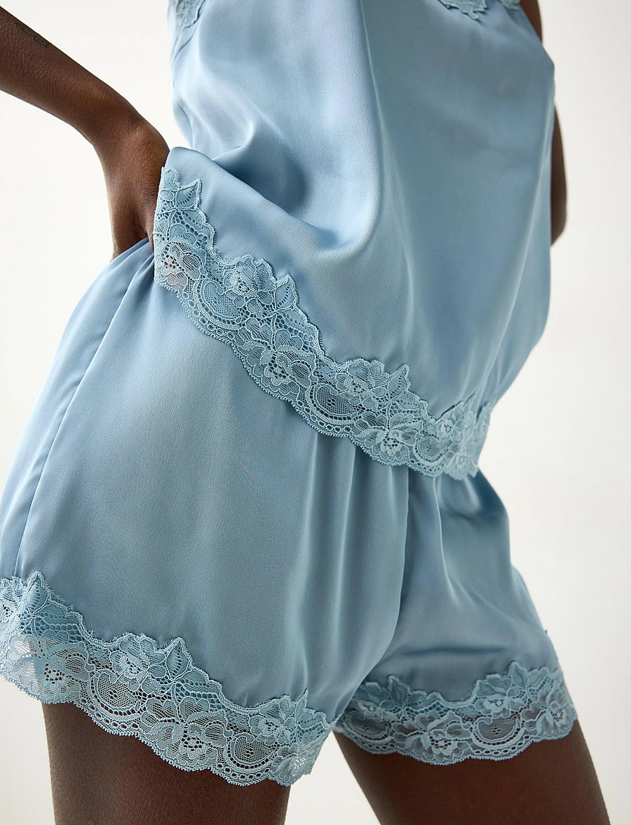 Lindex - Pyjama shorts in satin - shorts - light dusty blue - 4