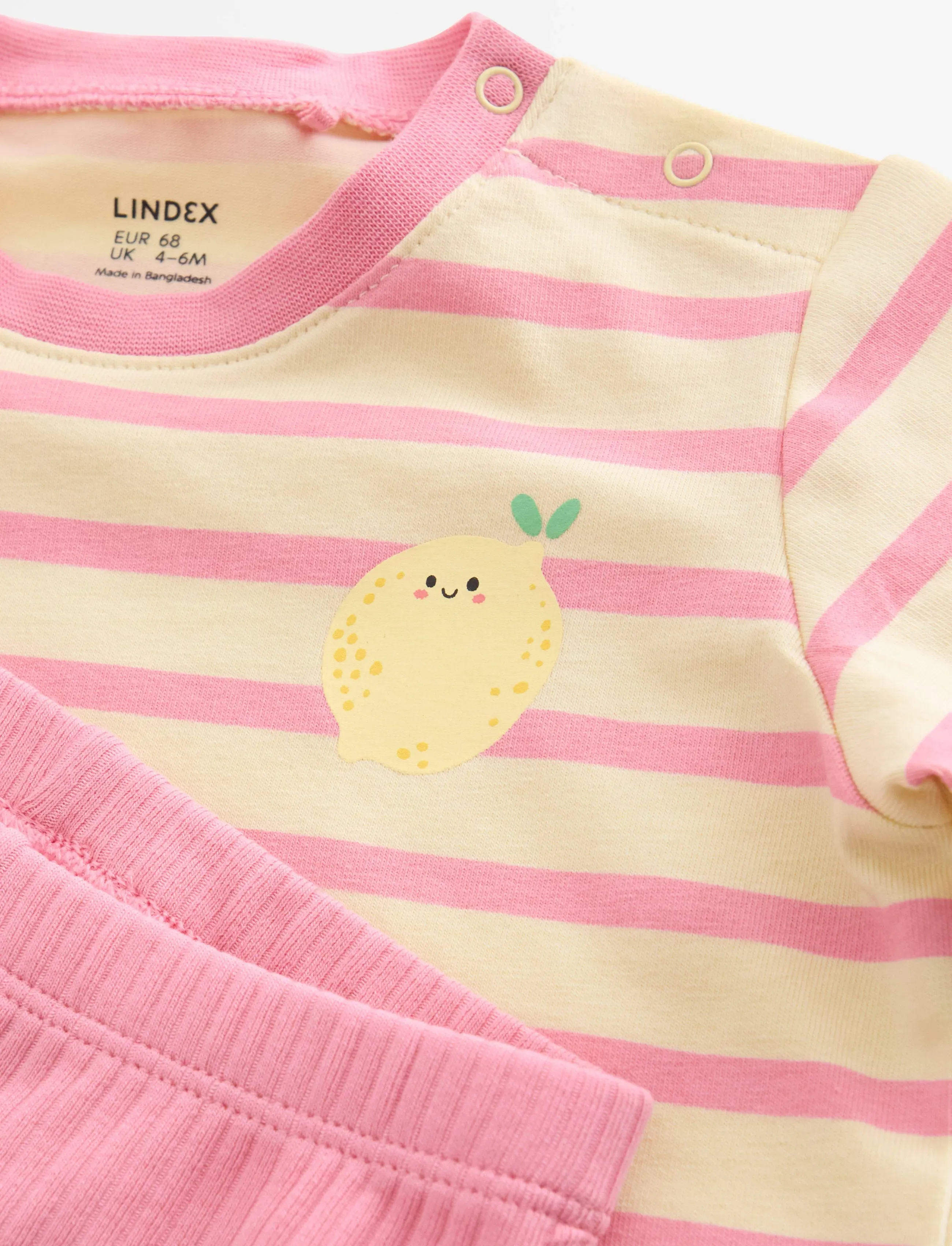 Lindex - Set with top and cycling shorts - sets with short-sleeved t-shirt - pink - 2